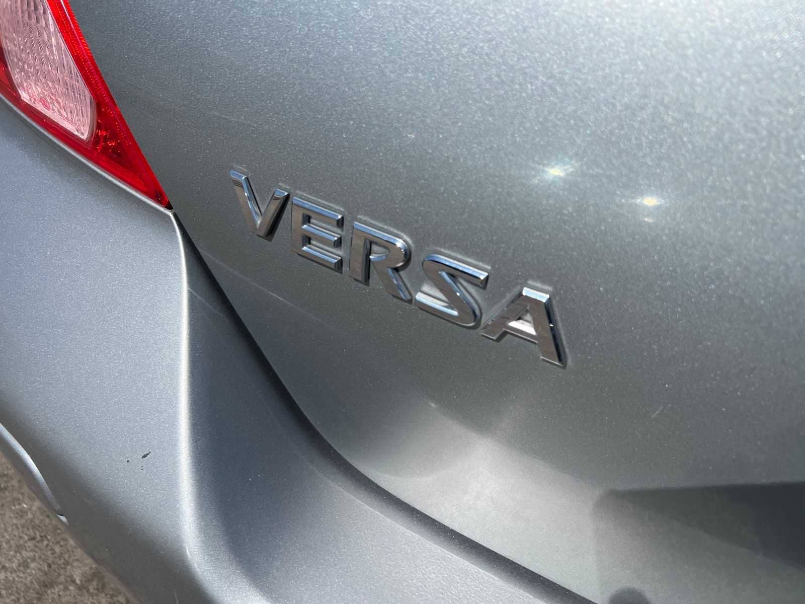 Thumbnail: 2012 Nissan Versa - 5