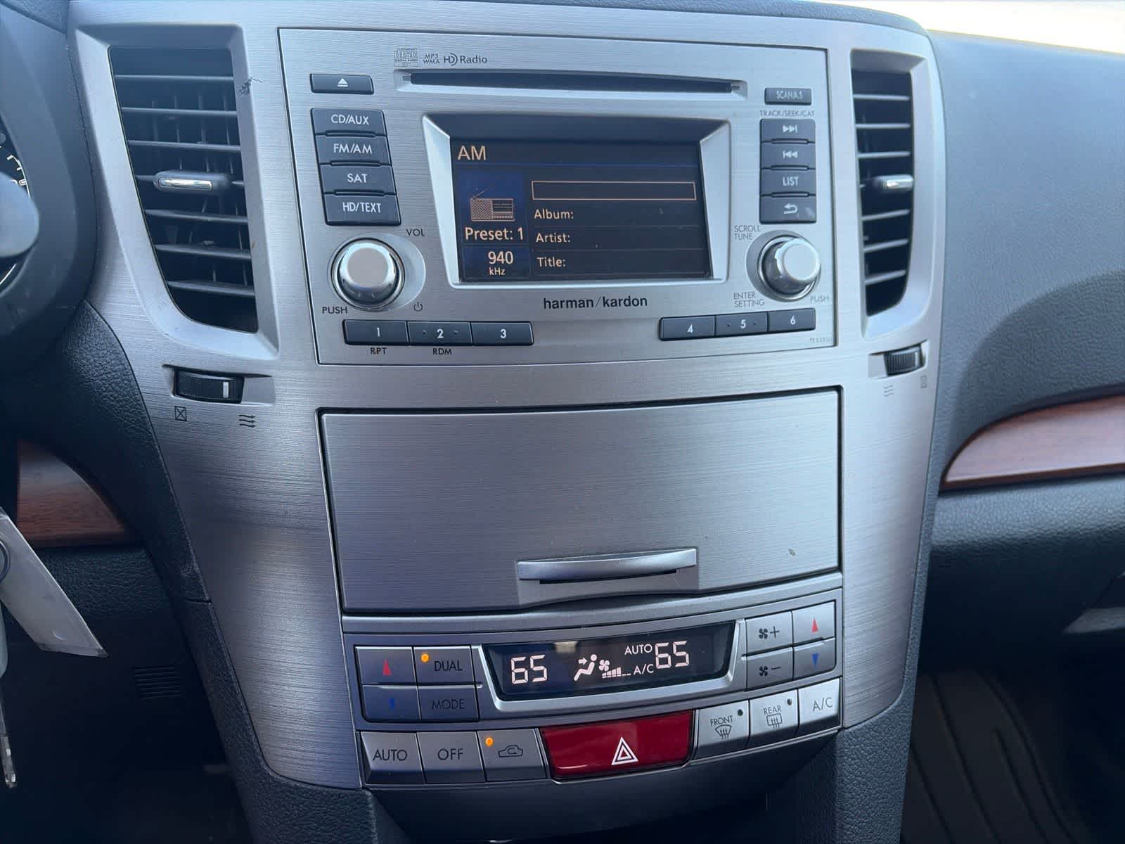 Thumbnail: 2013 Subaru Outback - 31