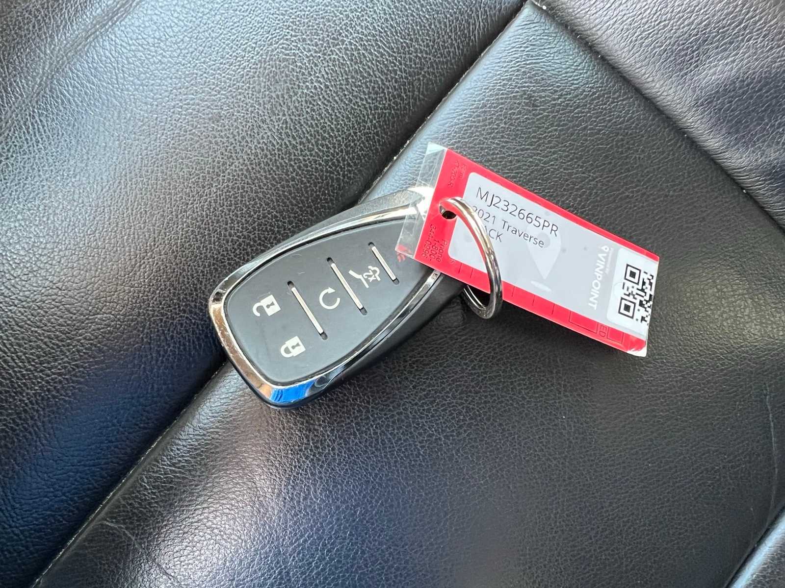 Thumbnail: 2021 Chevrolet Traverse - 36