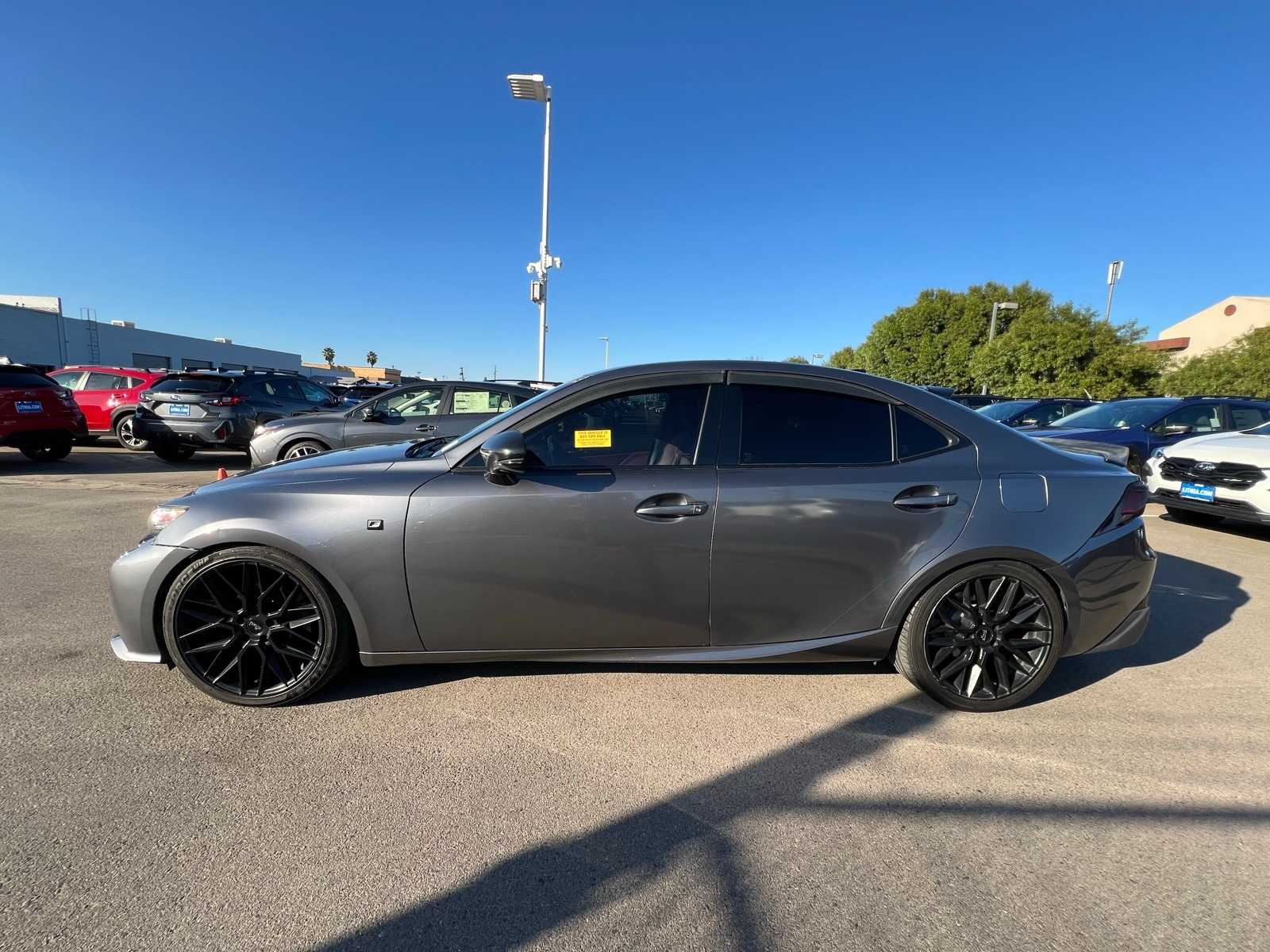 Thumbnail: 2015 Lexus IS - 2