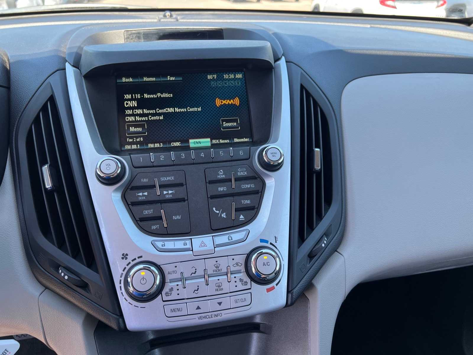 Thumbnail: 2015 Chevrolet Equinox - 29