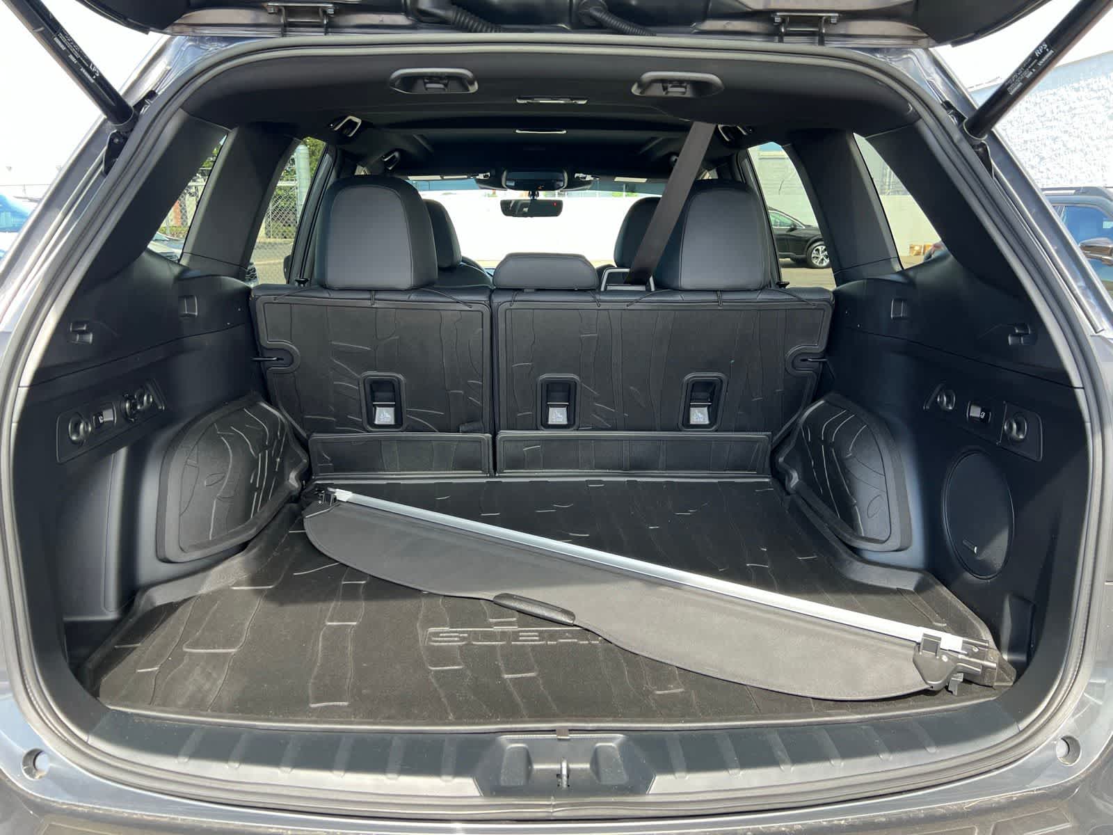 Thumbnail: 2025 Subaru Forester - 8
