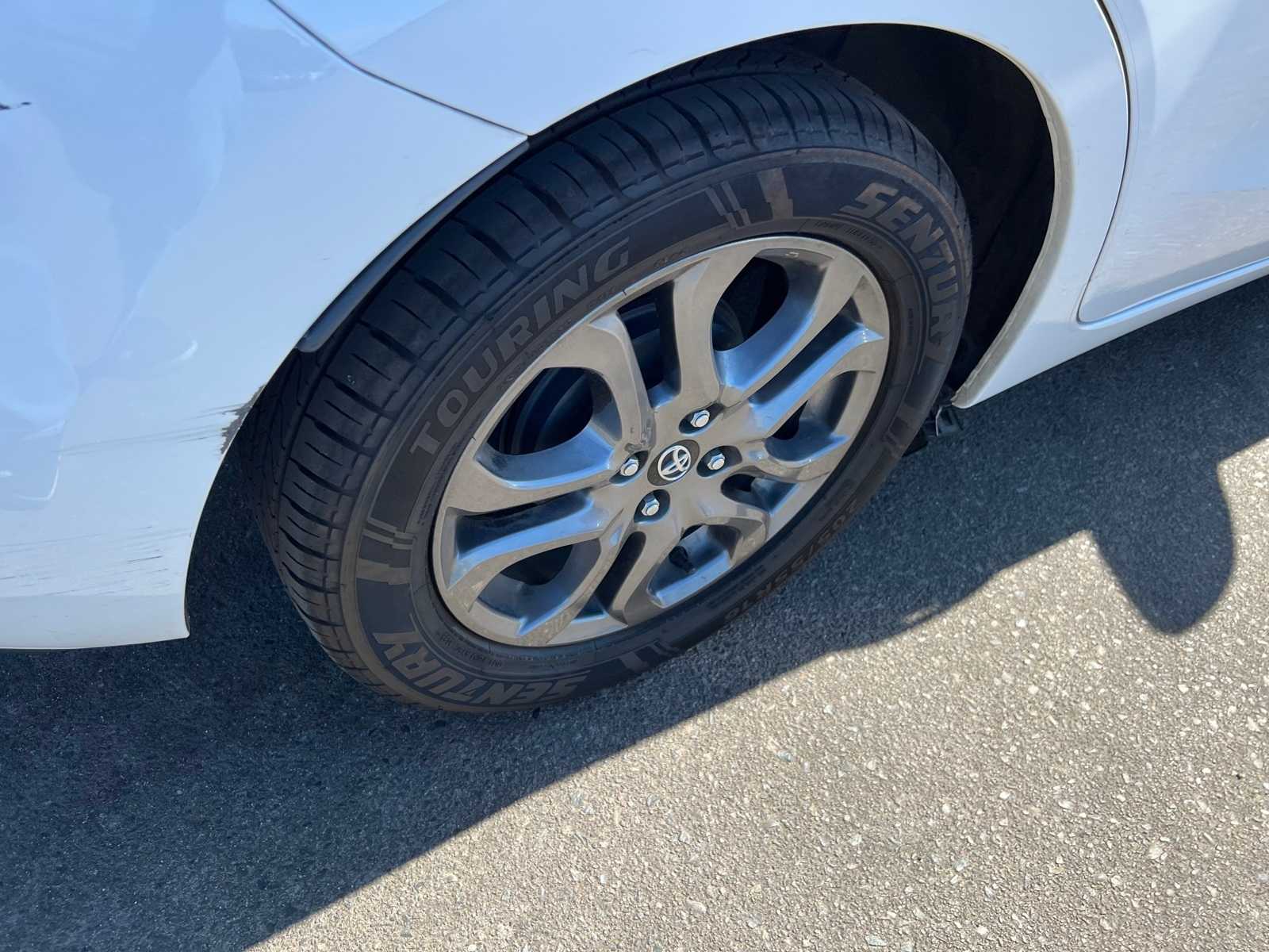 Thumbnail: 2019 Toyota Yaris - 19