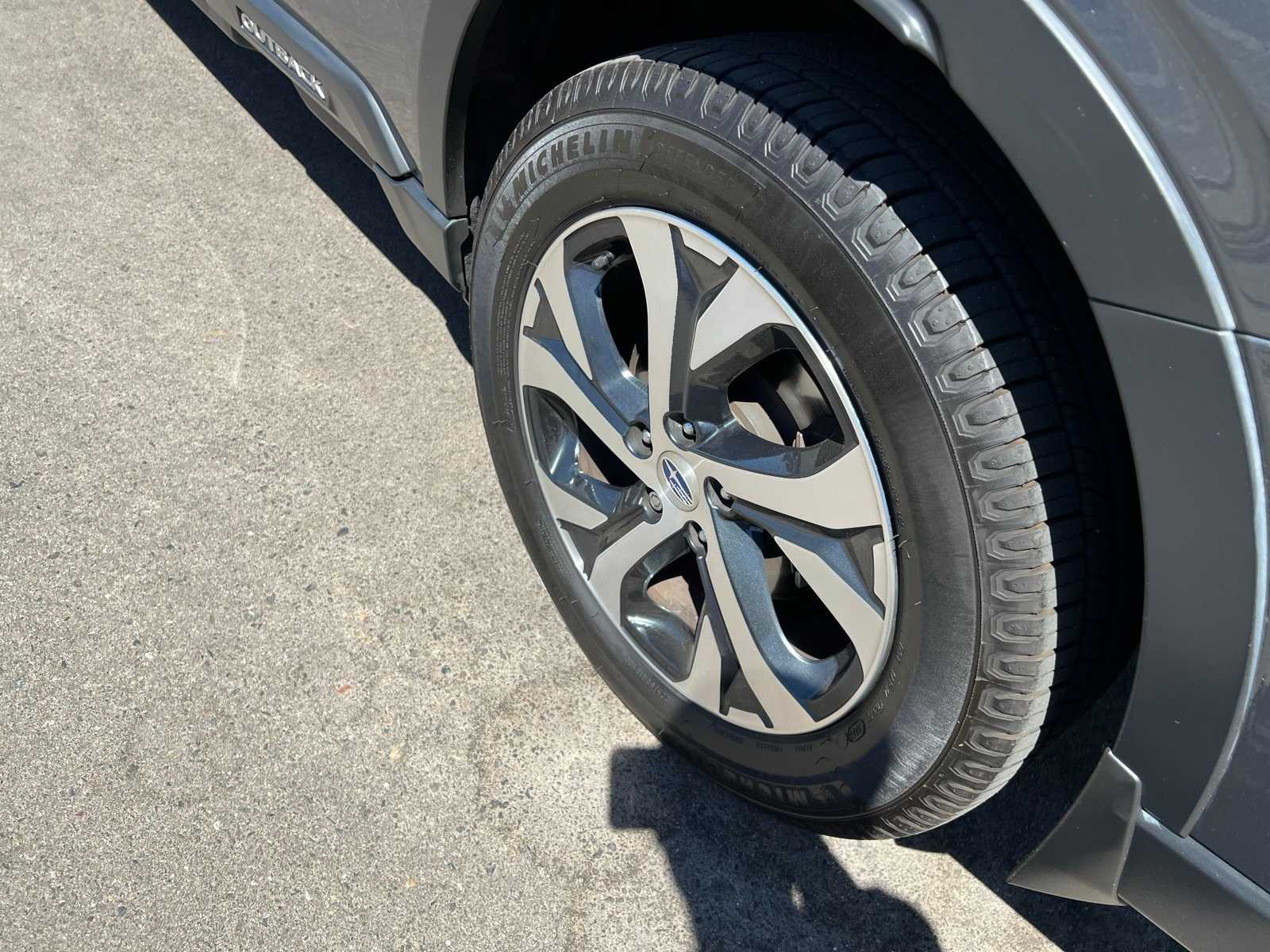 Thumbnail: 2020 Subaru Outback - 17