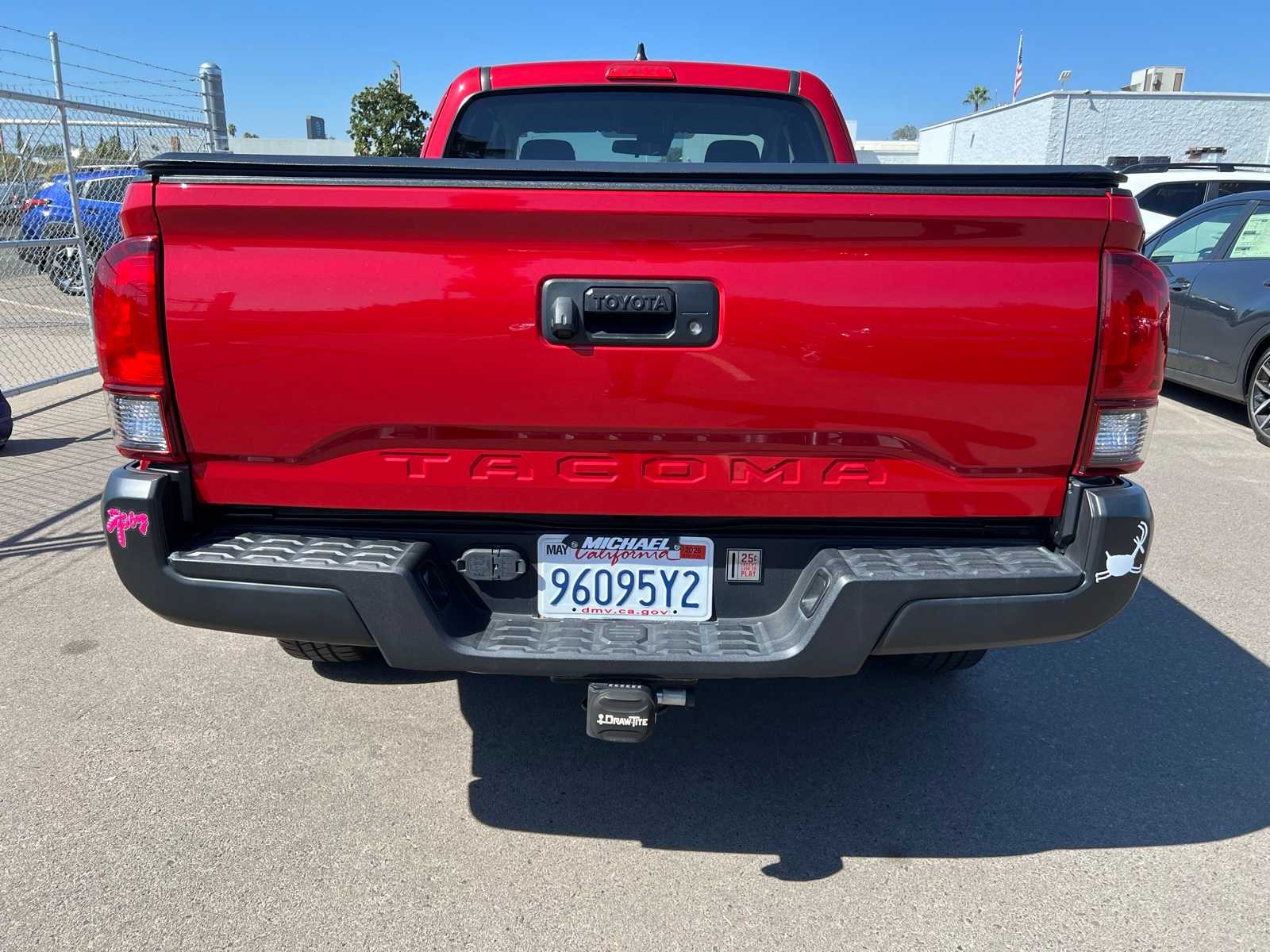 Thumbnail: 2020 Toyota Tacoma - 4