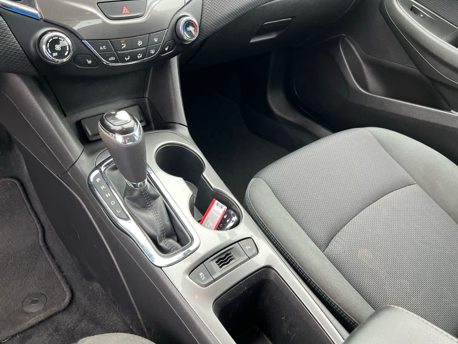 Thumbnail: 2016 Chevrolet Cruze - 42