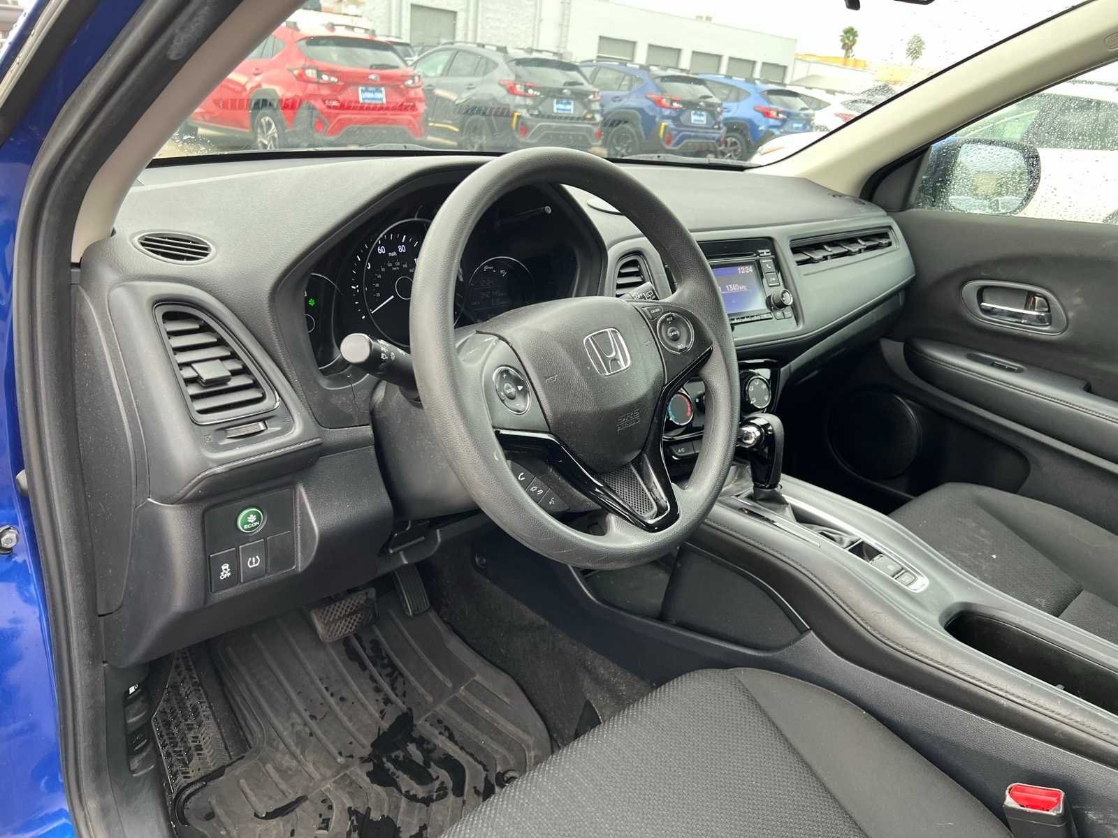 Thumbnail: 2018 Honda HR-V - 13