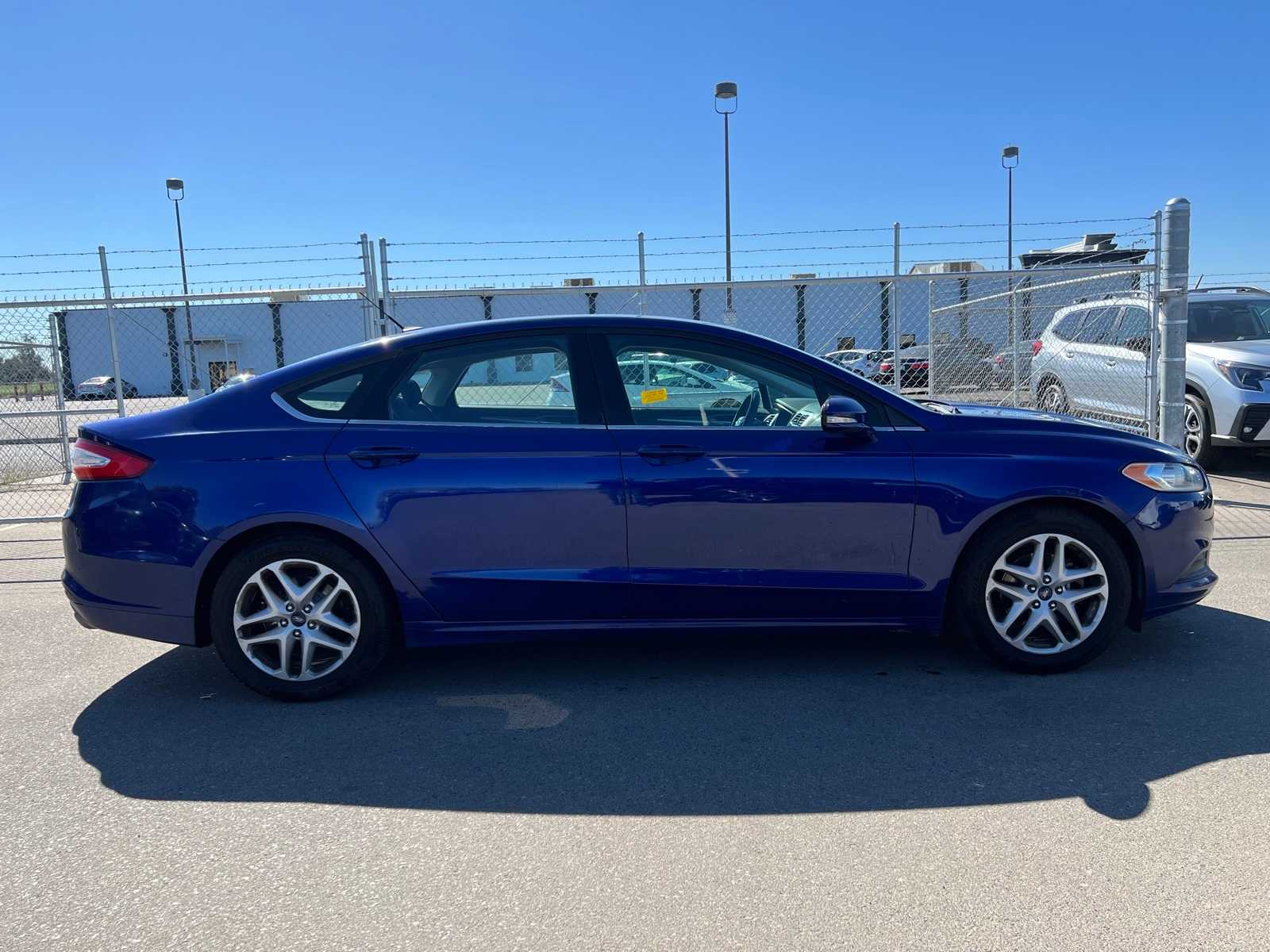 Thumbnail: 2016 Ford Fusion - 10