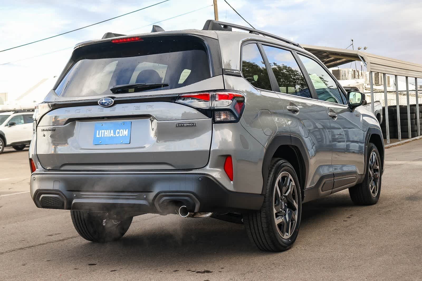 Thumbnail: 2025 Subaru Legacy - 3