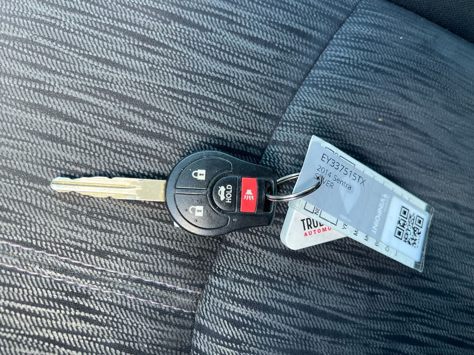 Thumbnail: 2014 Nissan Sentra - 36