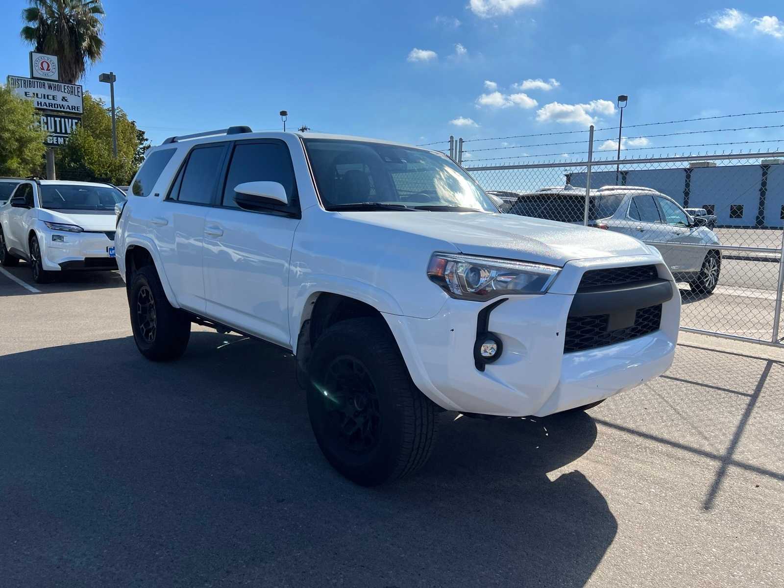 Thumbnail: 2024 Toyota 4Runner - 9