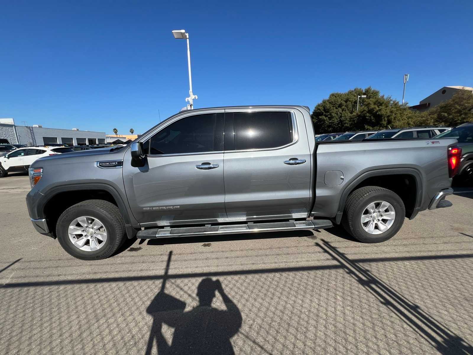 Thumbnail: 2020 GMC Sierra 1500 - 2