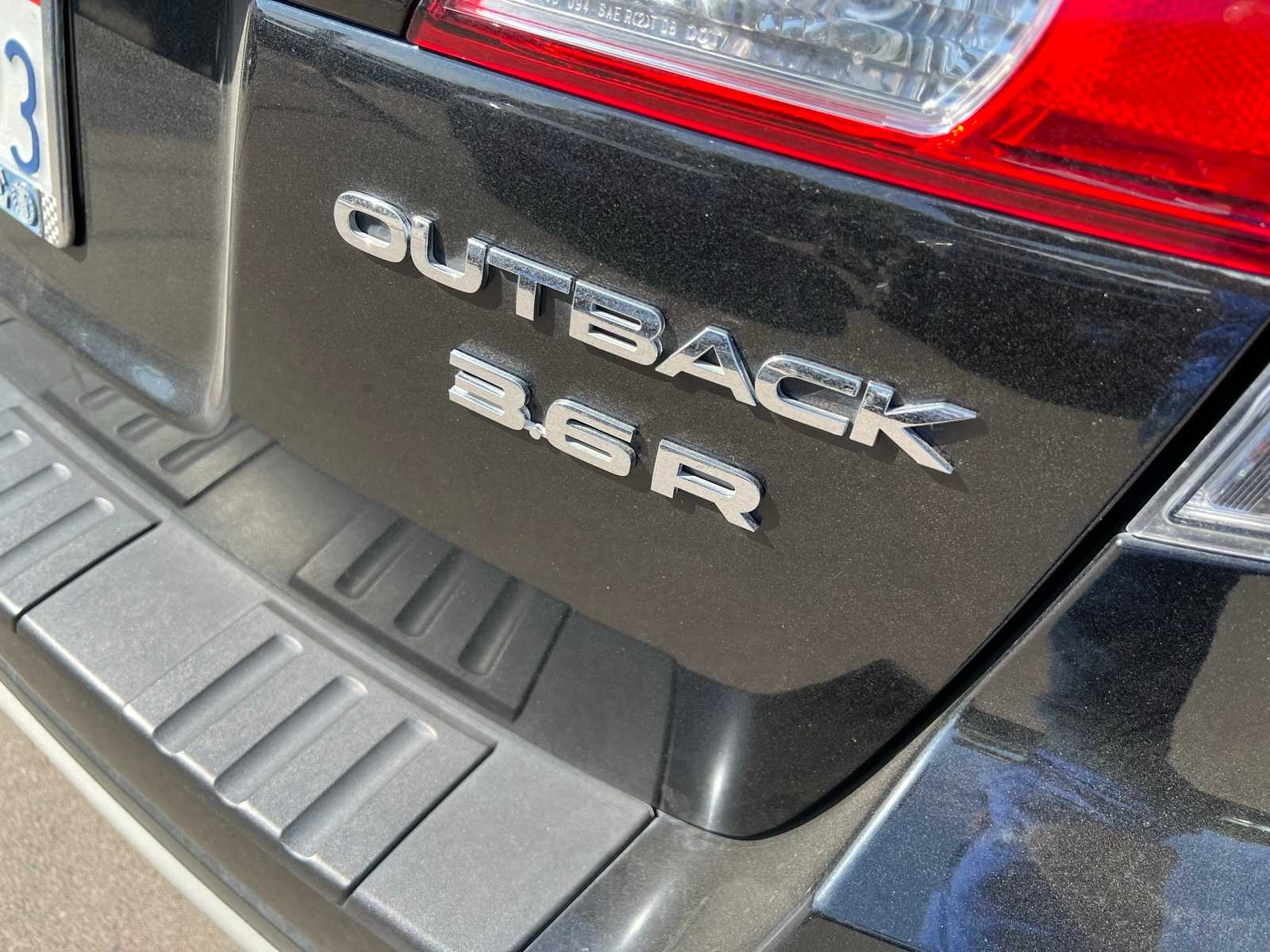 Thumbnail: 2012 Subaru Outback - 7