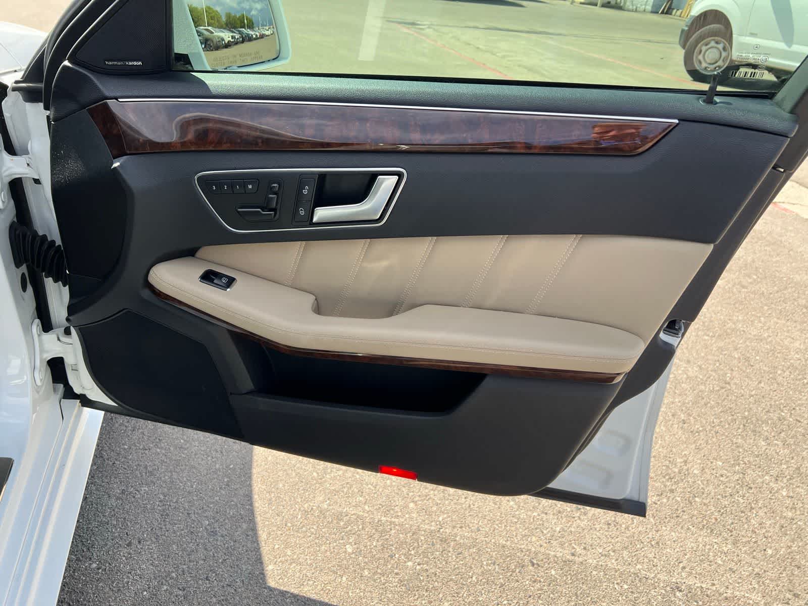 Thumbnail: 2013 Mercedes-Benz E-Class - 26