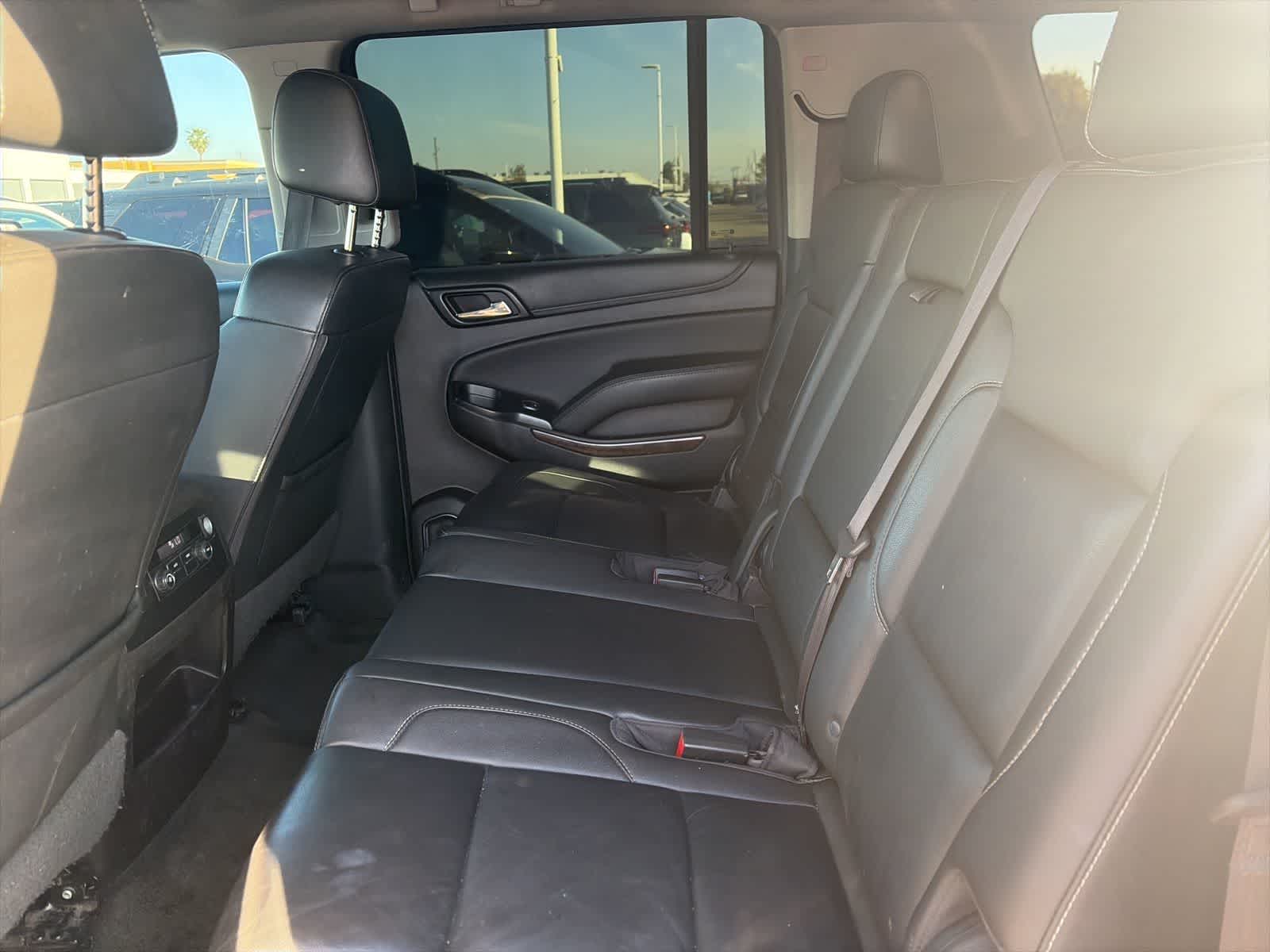 Thumbnail: 2017 Chevrolet Suburban - 22