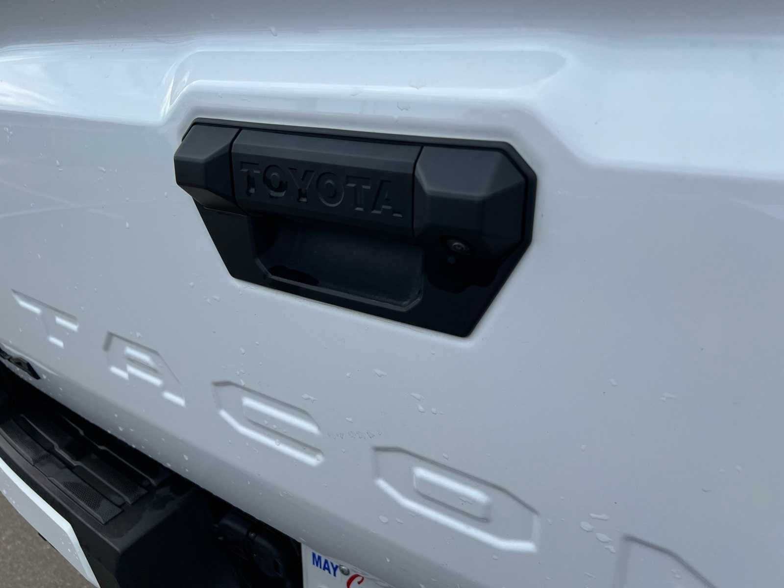 Thumbnail: 2024 Toyota Tacoma - 7