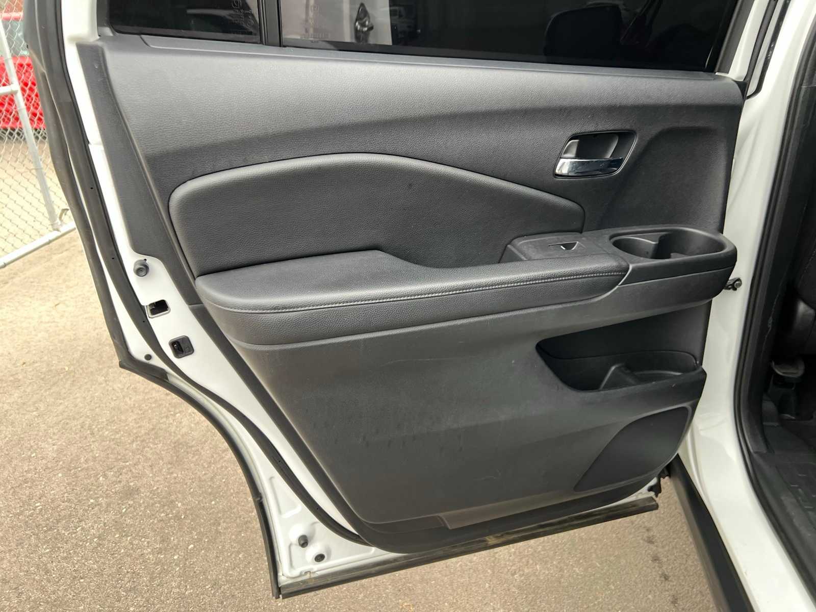 Thumbnail: 2020 Honda Pilot - 19