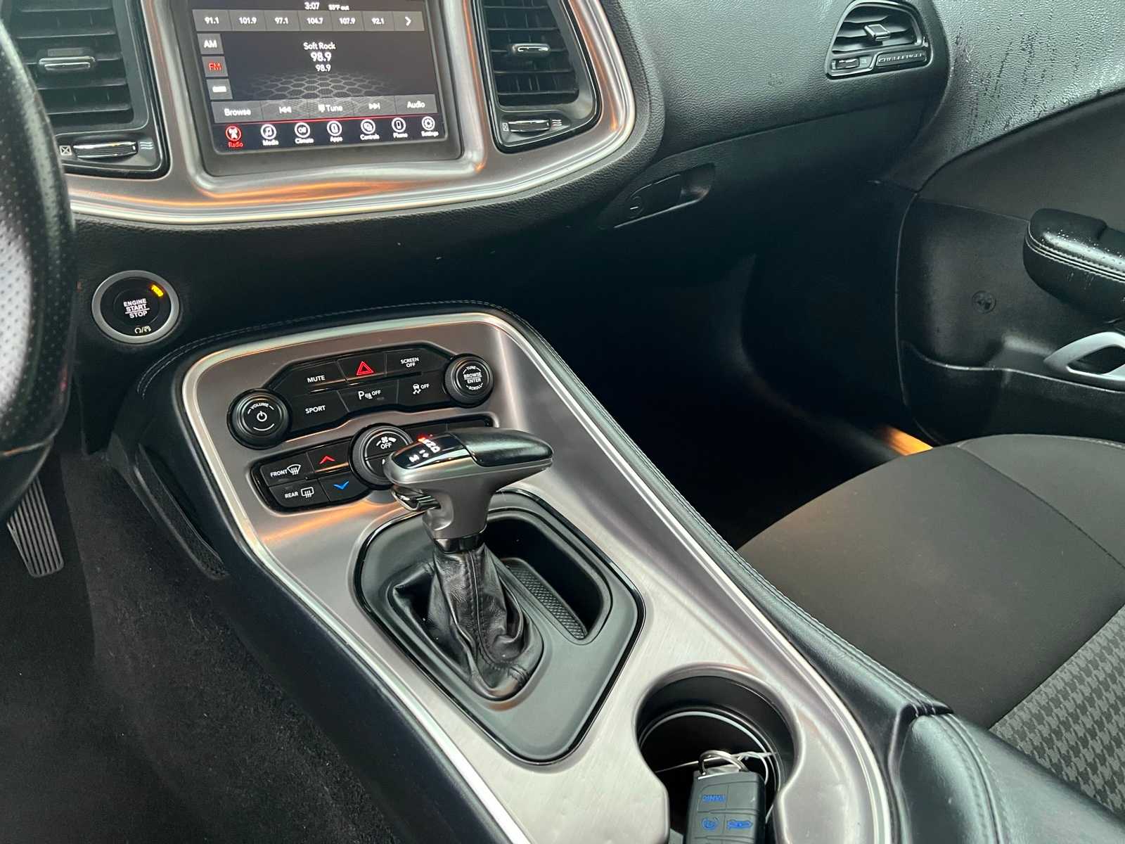 Thumbnail: 2021 Dodge Challenger - 41