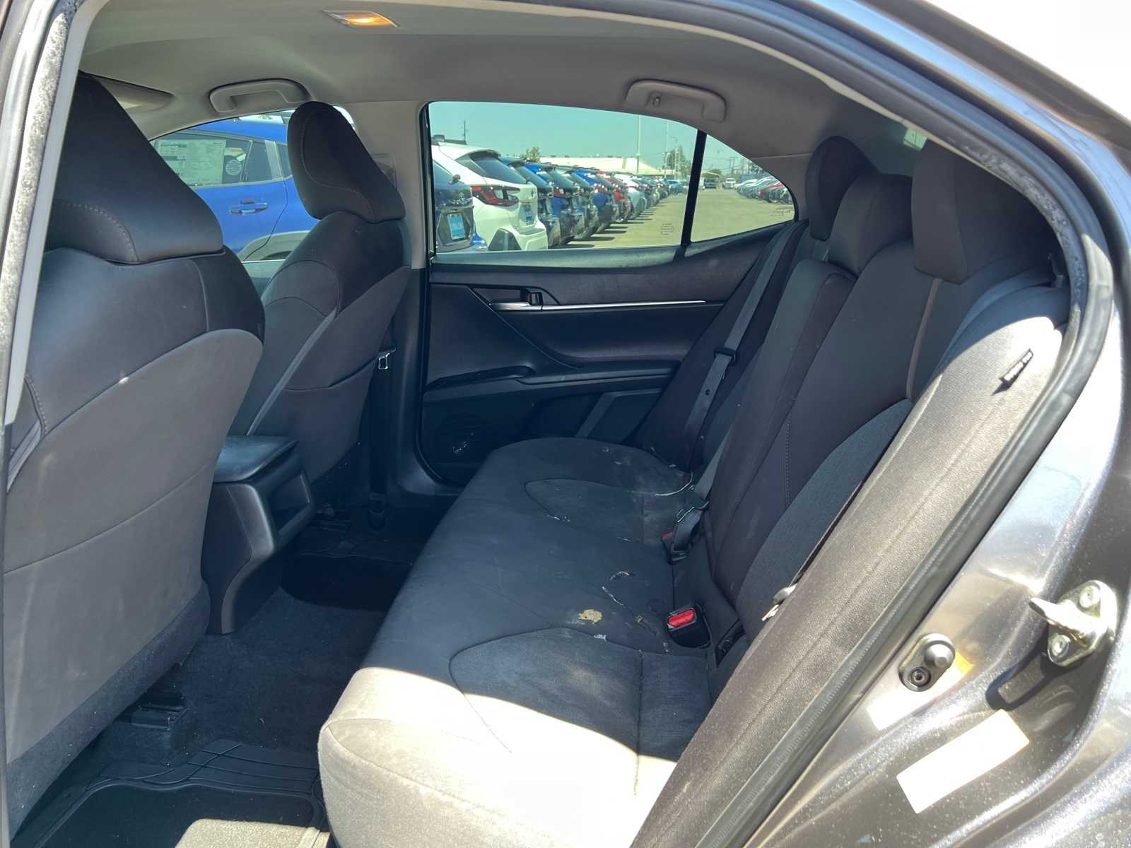 Thumbnail: 2019 Toyota Camry - 18