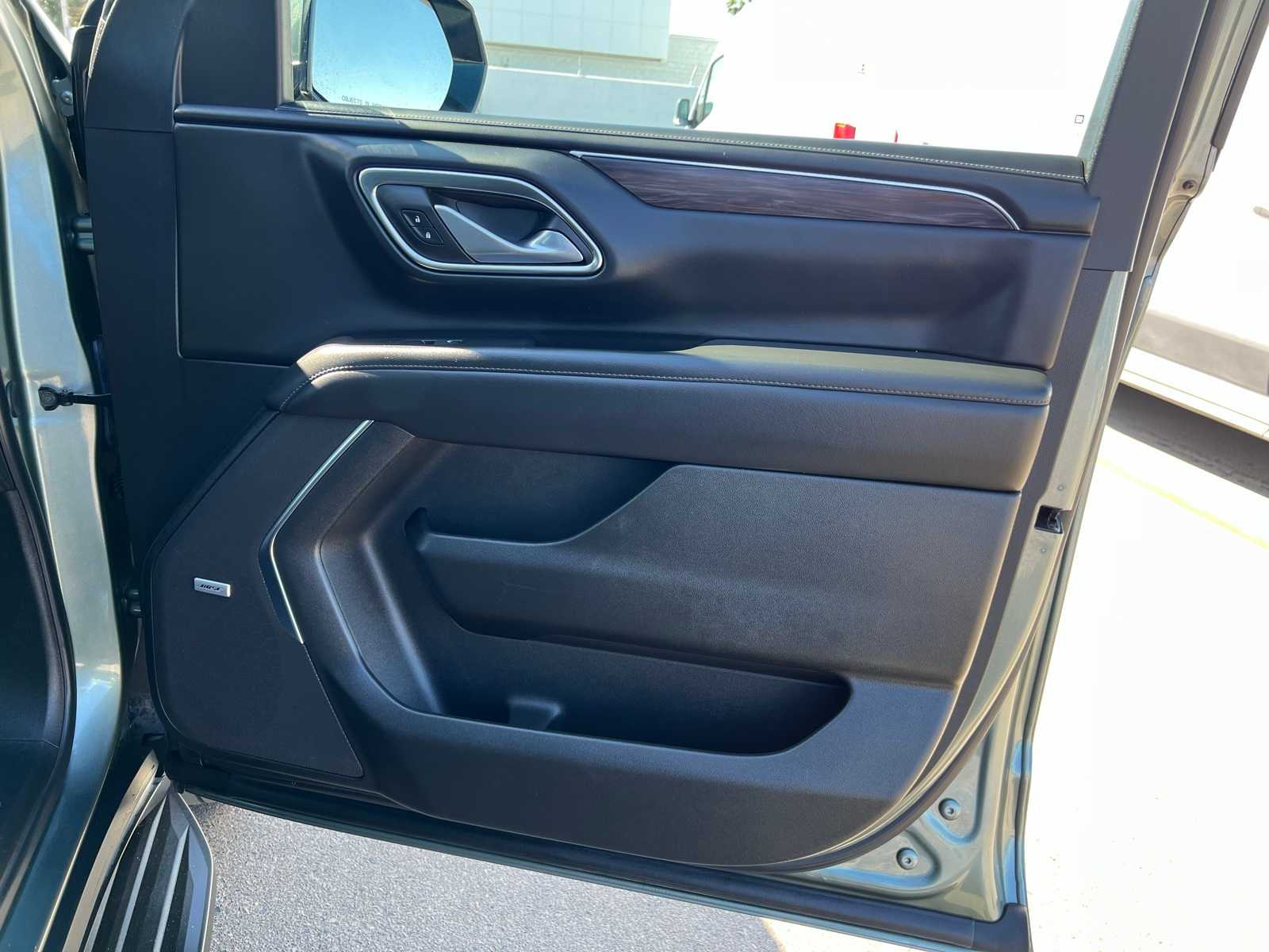 Thumbnail: 2024 Chevrolet Suburban - 27