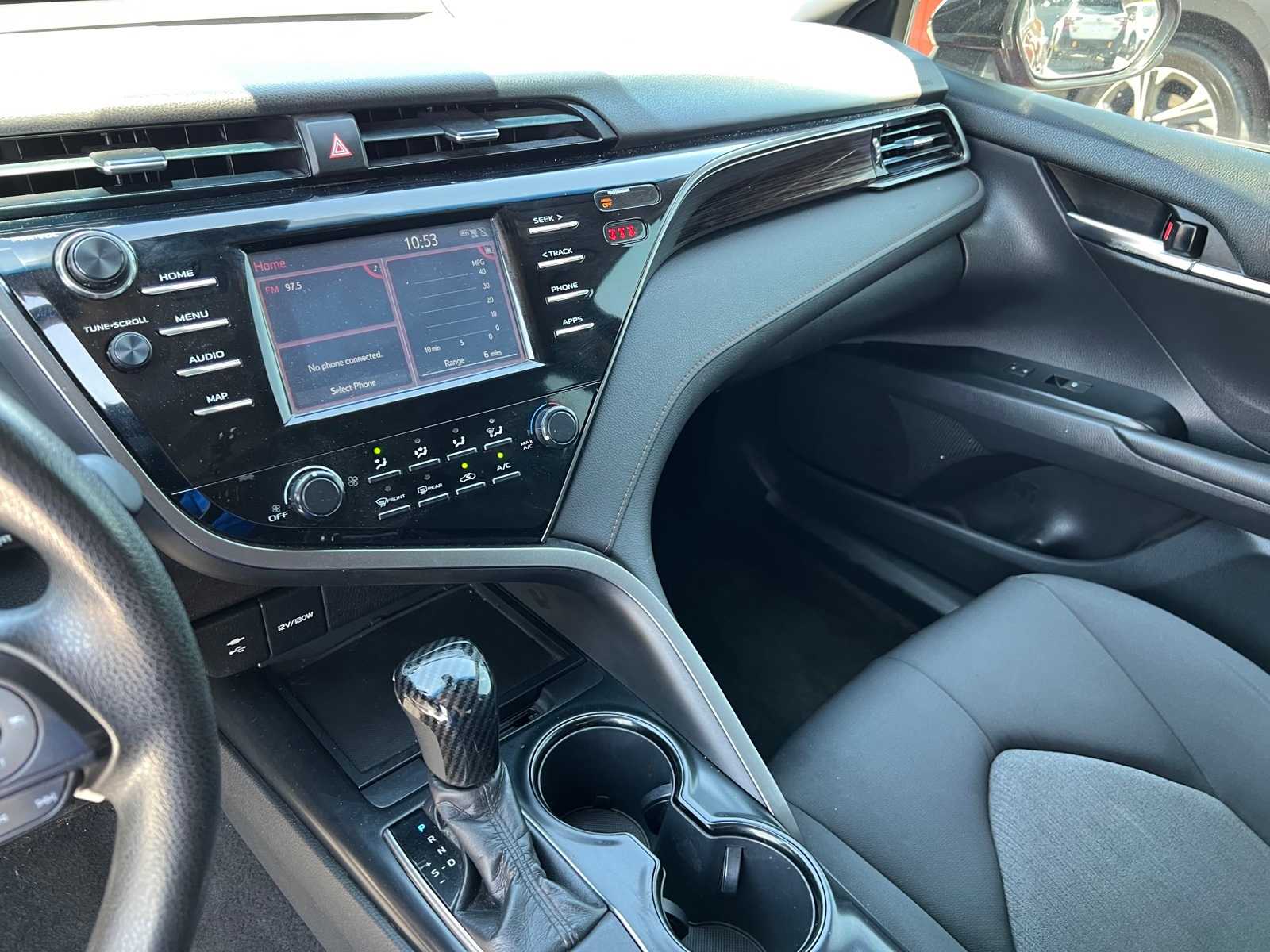 Thumbnail: 2019 Toyota Camry - 36