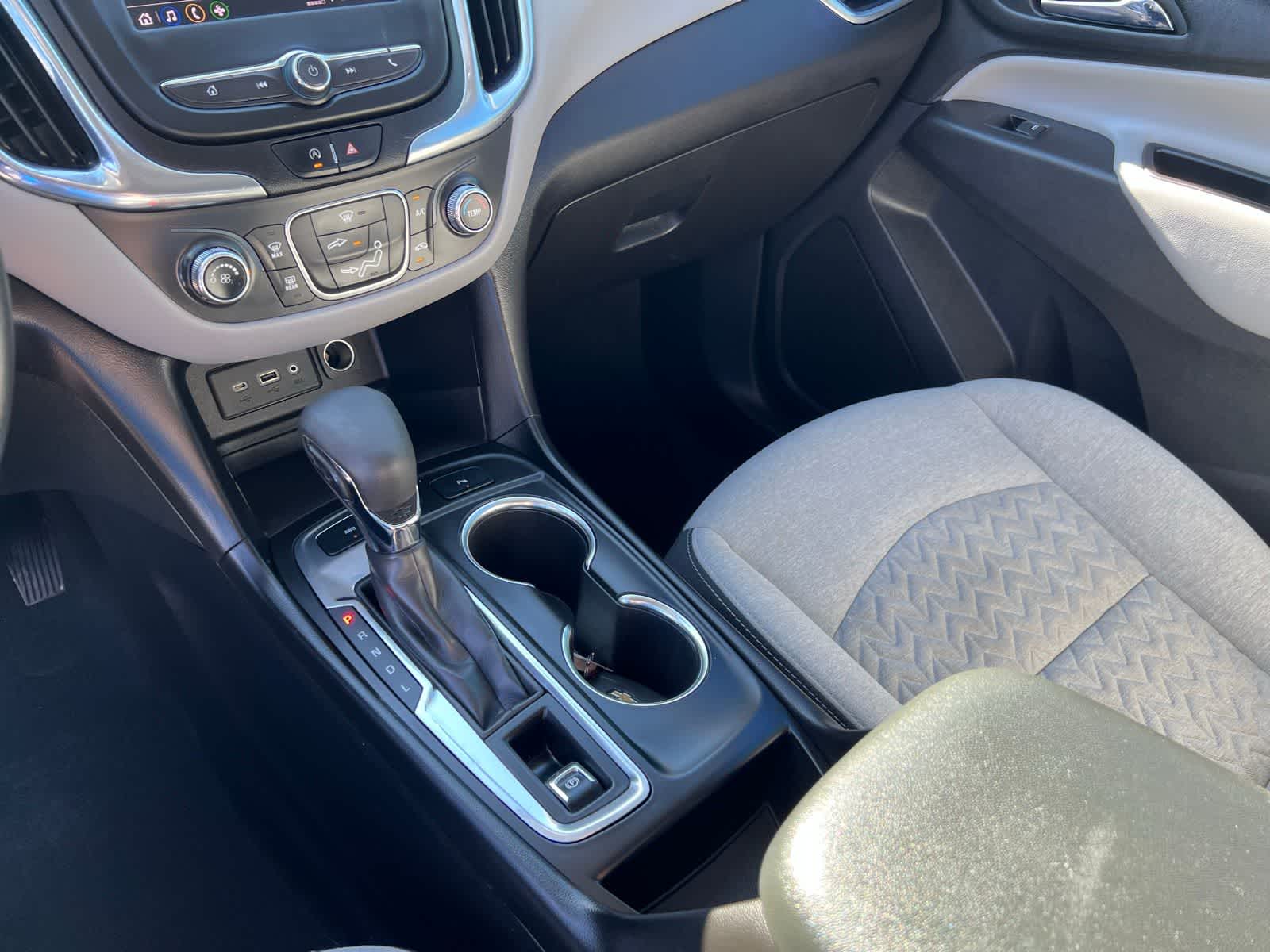 Thumbnail: 2022 Chevrolet Equinox - 42