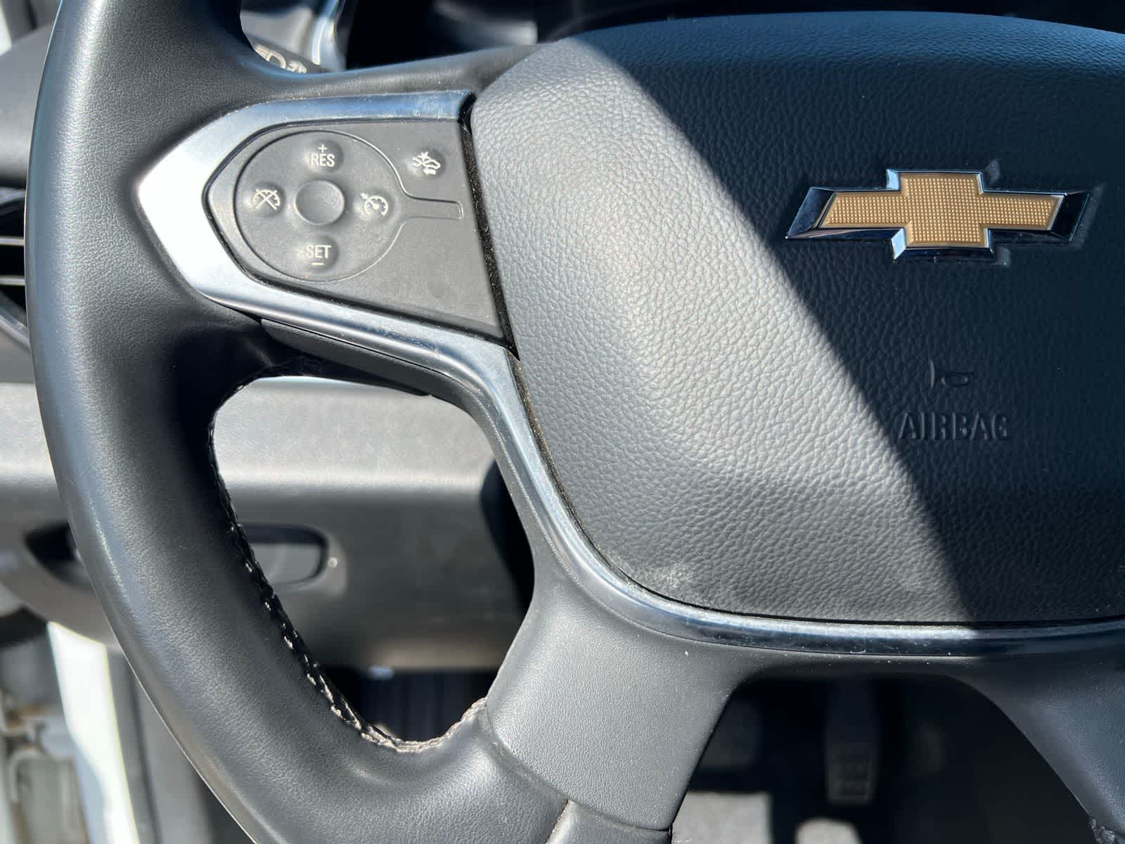 Thumbnail: 2023 Chevrolet Traverse - 34