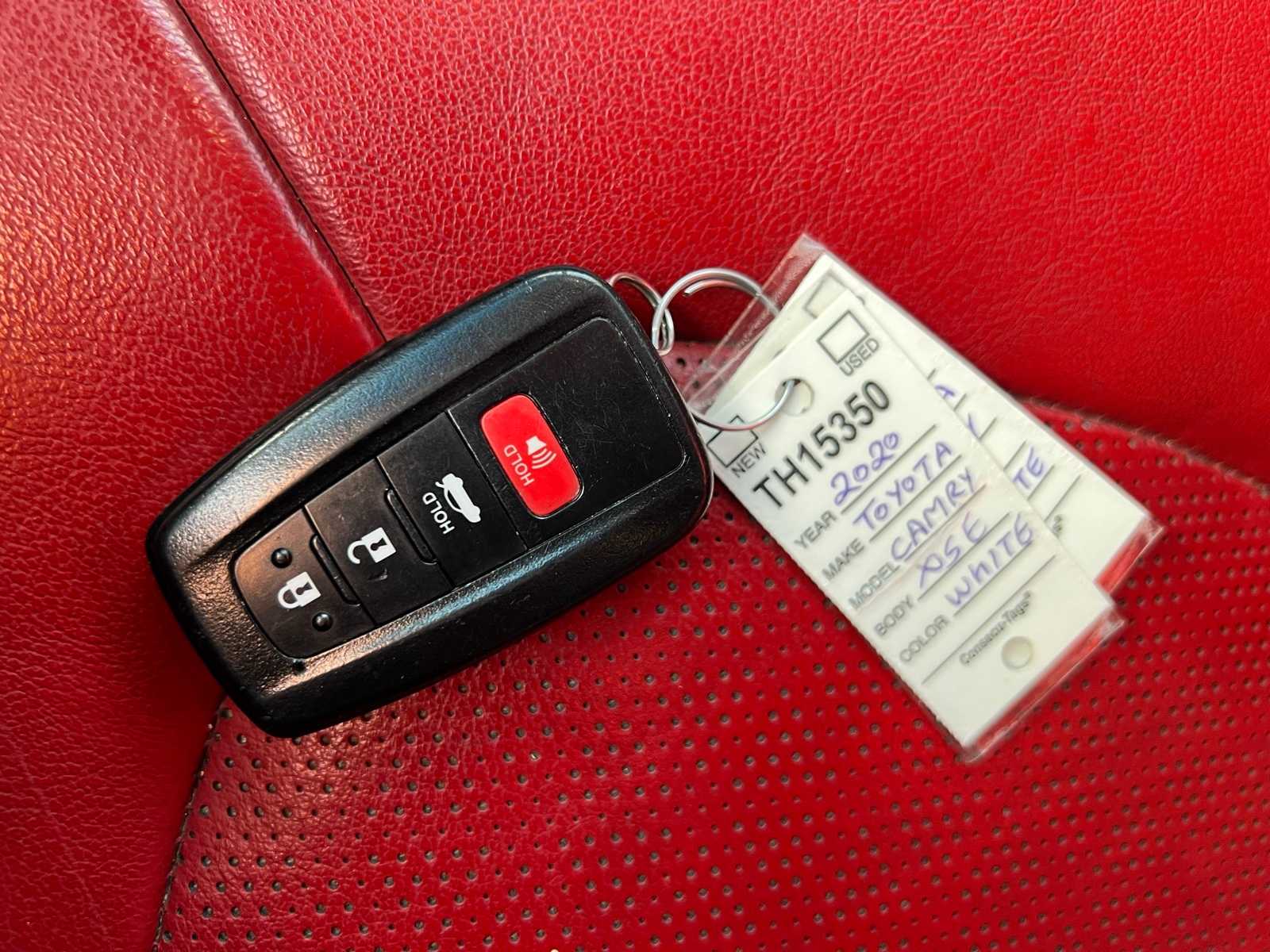 Thumbnail: 2020 Toyota Camry - 35