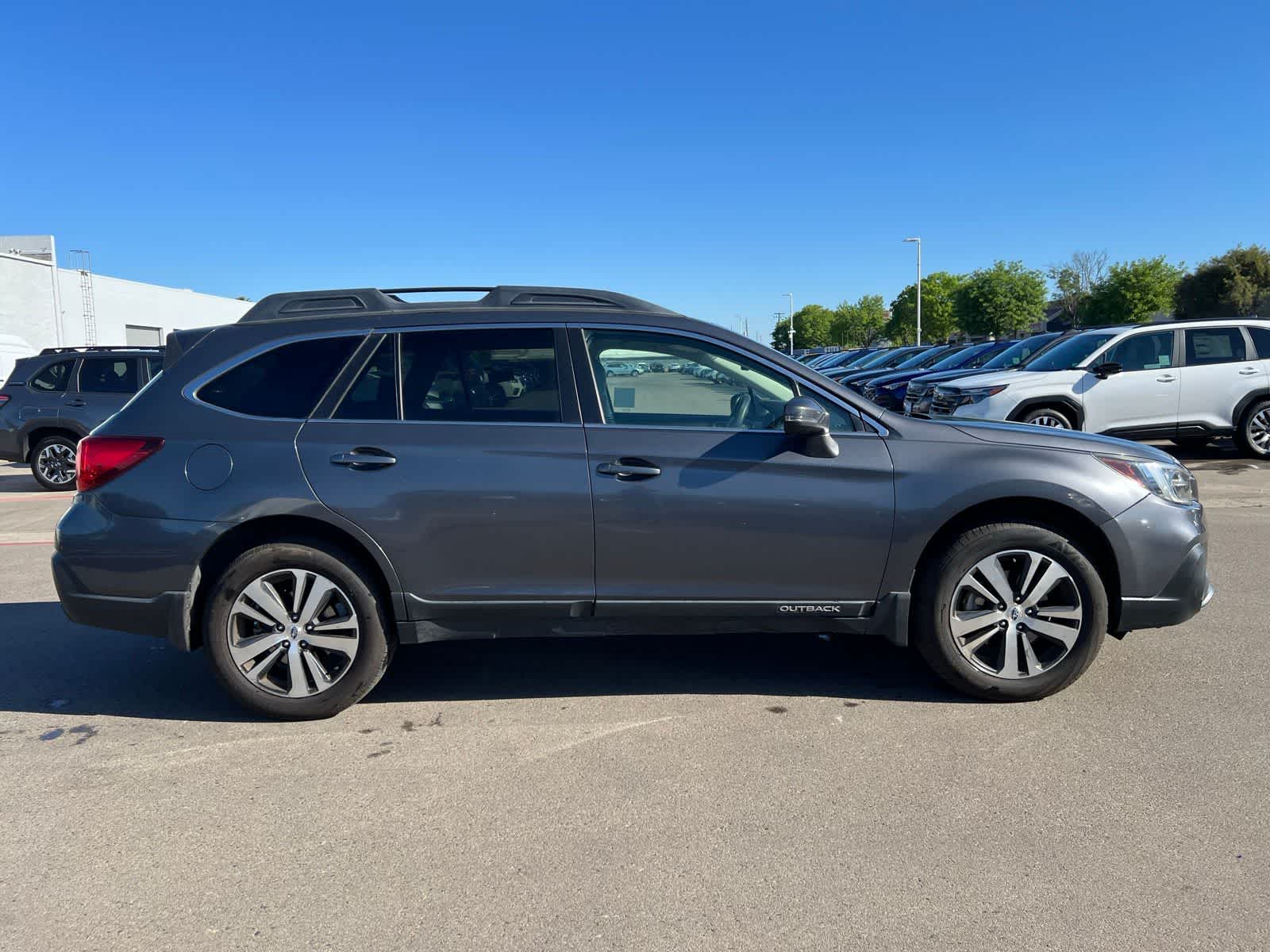 Thumbnail: 2019 Subaru Outback - 9