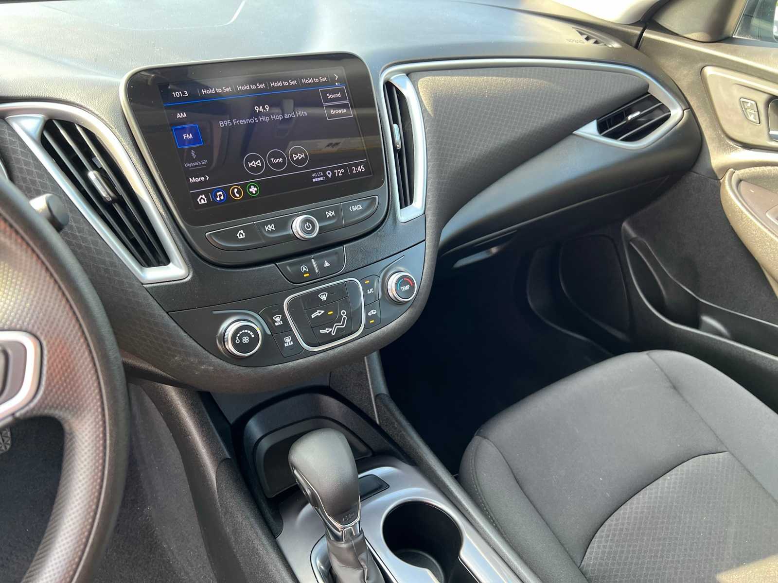 Thumbnail: 2022 Chevrolet Malibu - 37