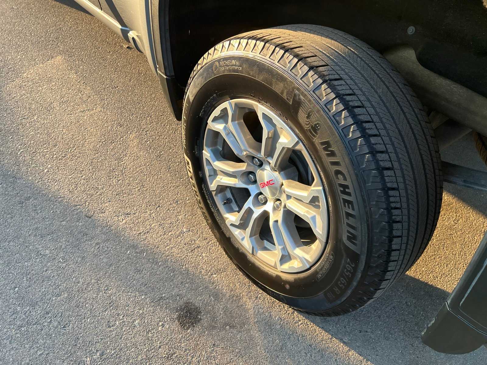 Thumbnail: 2024 GMC Sierra 1500 - 17