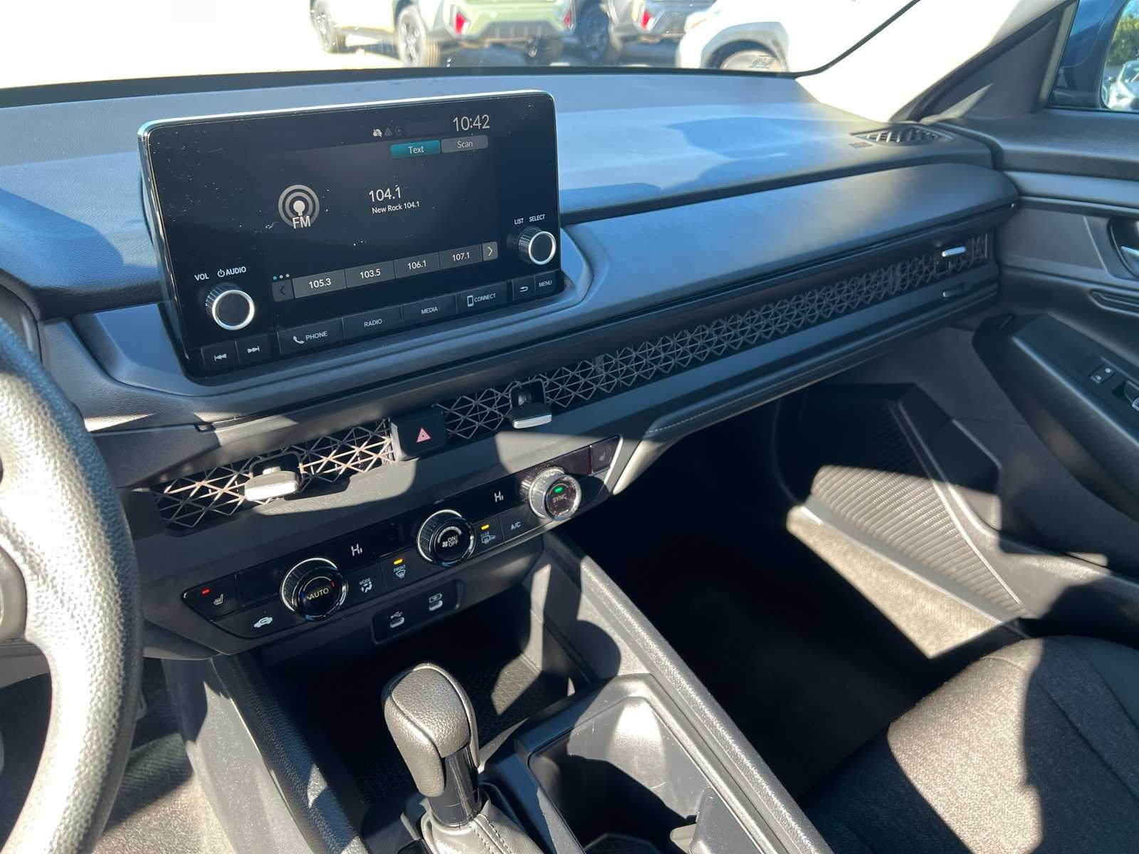 Thumbnail: 2024 Honda Accord - 37