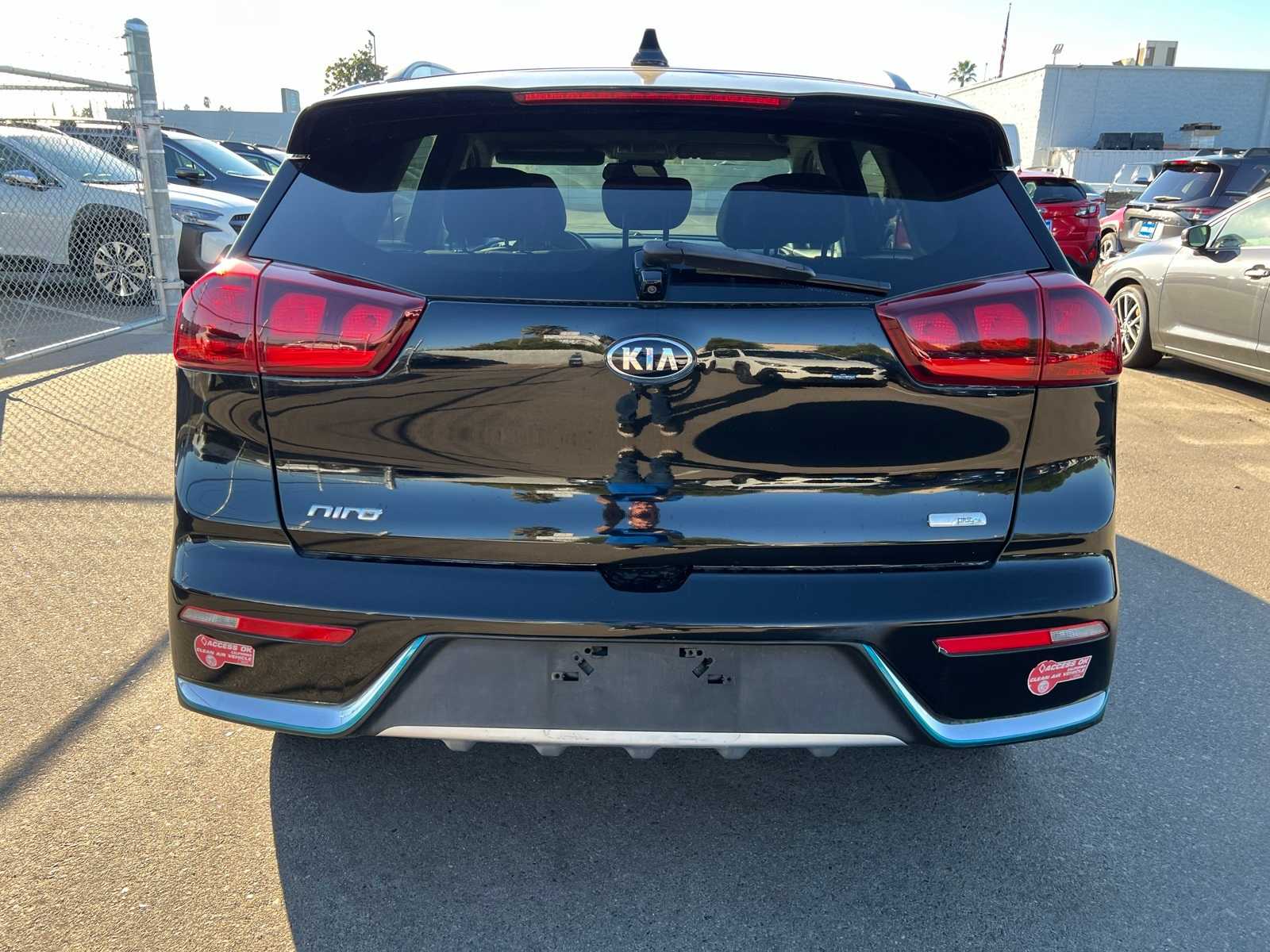Thumbnail: 2018 Kia Niro - 4