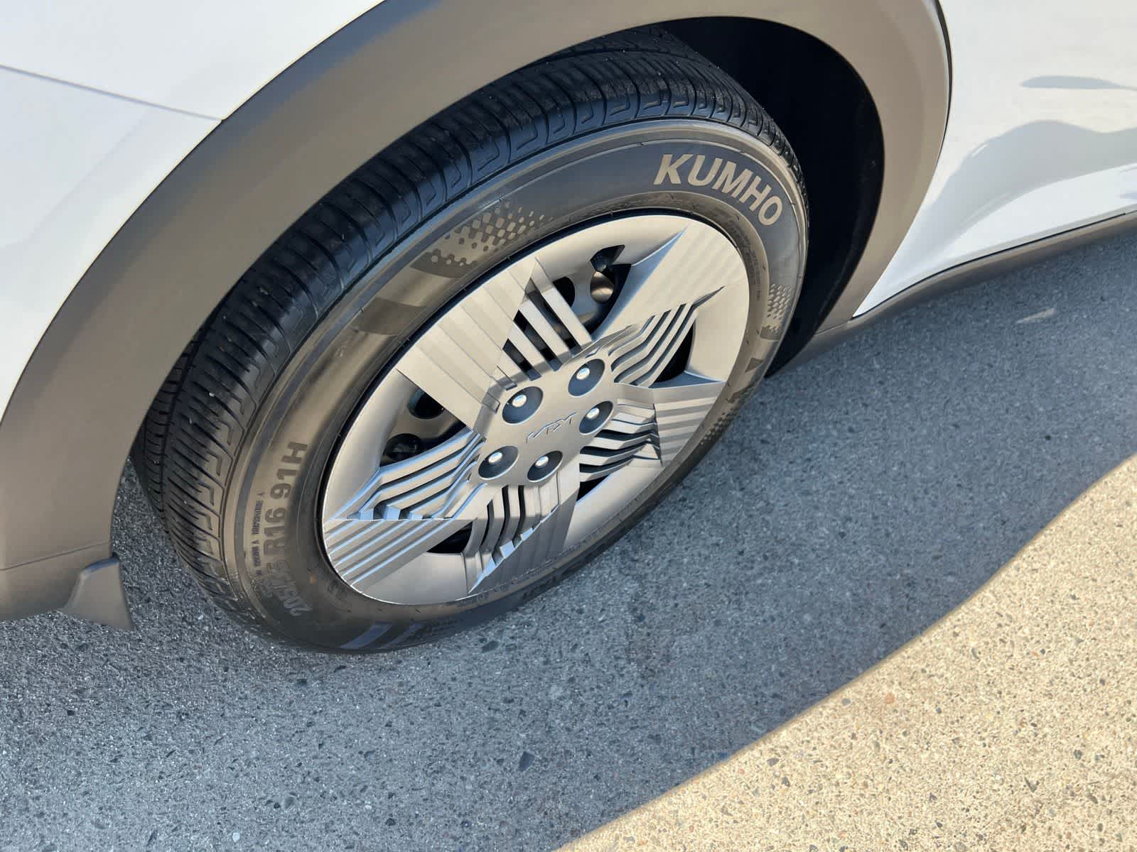 Thumbnail: 2025 Kia K4 - 19