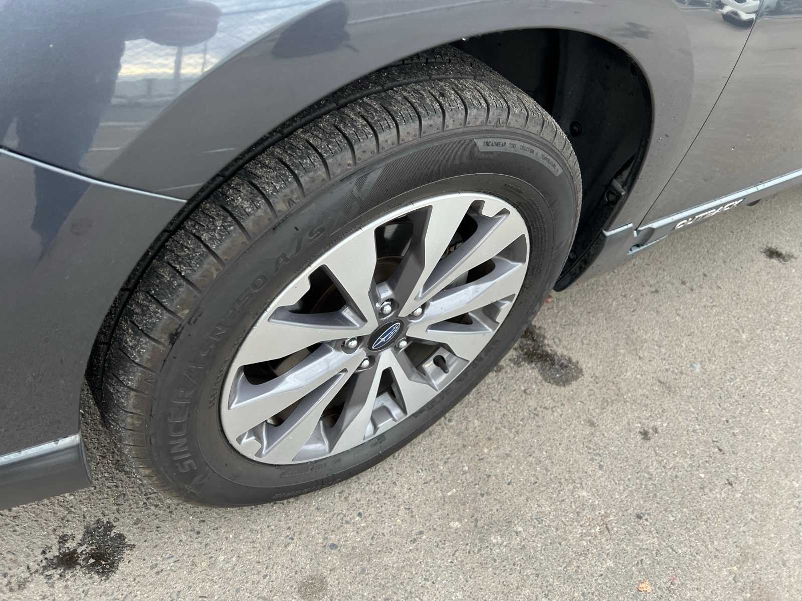 Thumbnail: 2019 Subaru Outback - 13