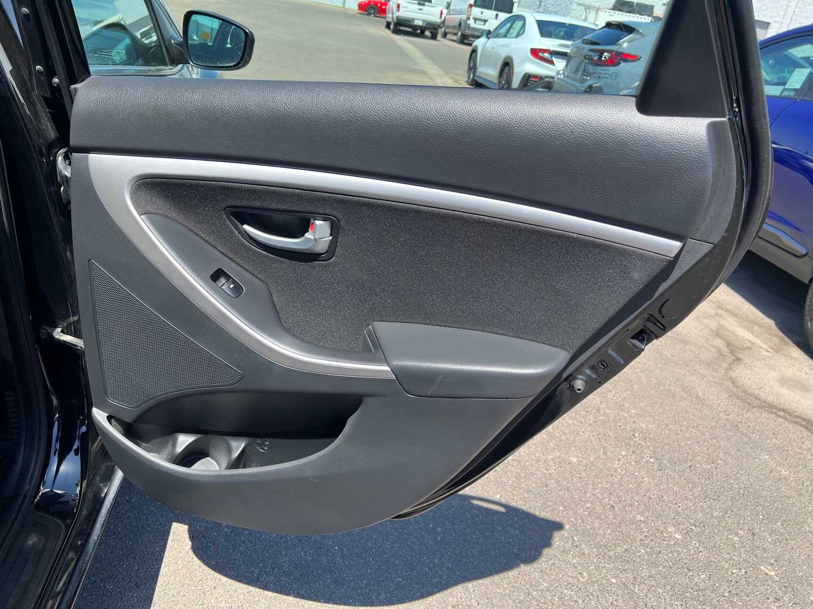 Thumbnail: 2016 Hyundai Elantra - 23