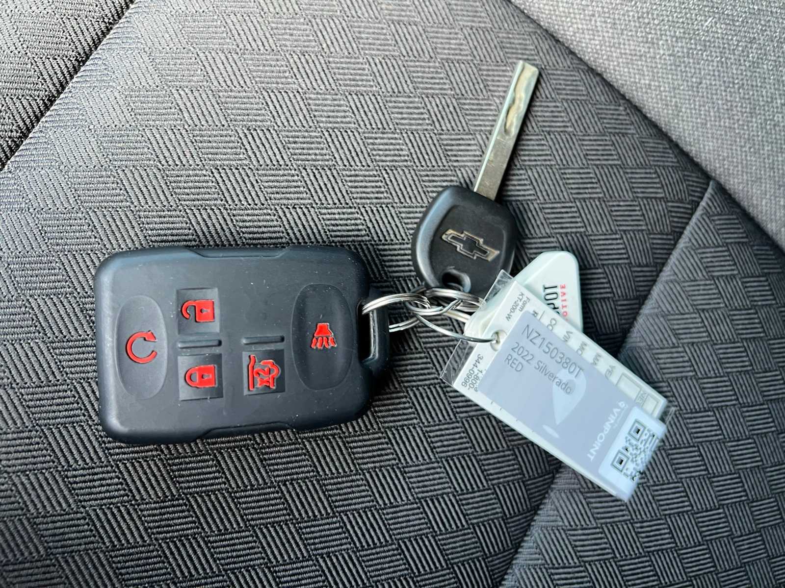 Thumbnail: 2022 Chevrolet Silverado 1500 - 36