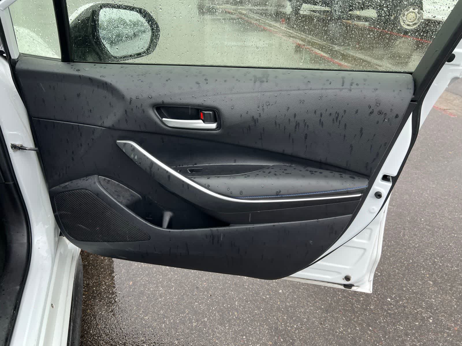 Thumbnail: 2022 Toyota Corolla - 28