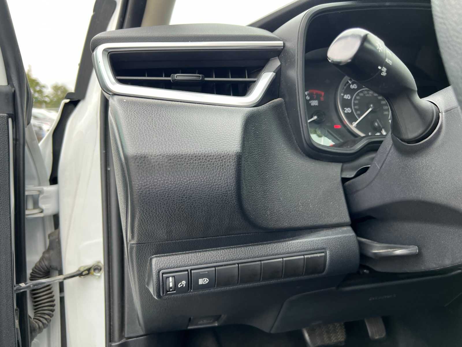 Thumbnail: 2022 Toyota Corolla - 29