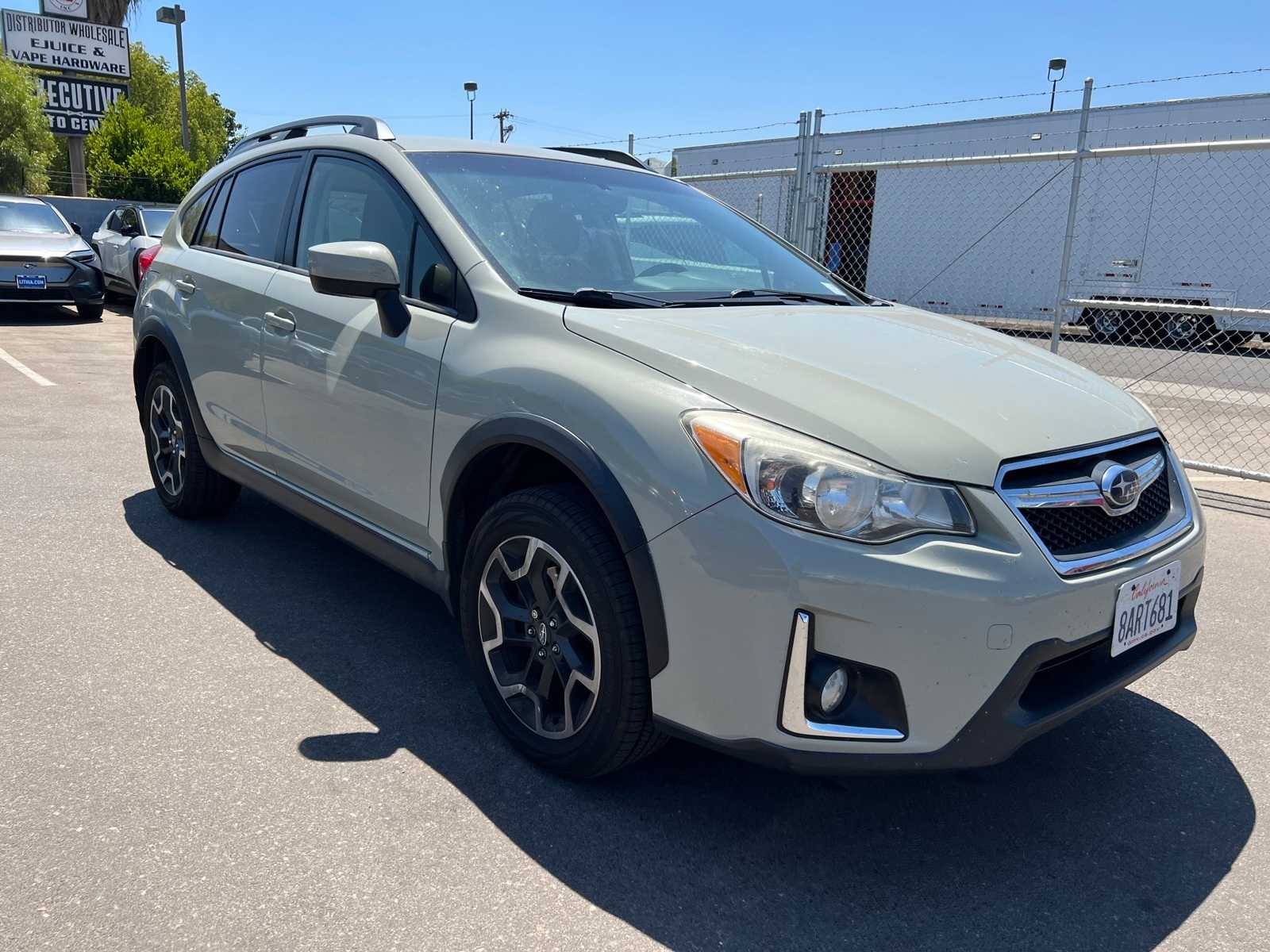 Thumbnail: 2017 Subaru Crosstrek - 11
