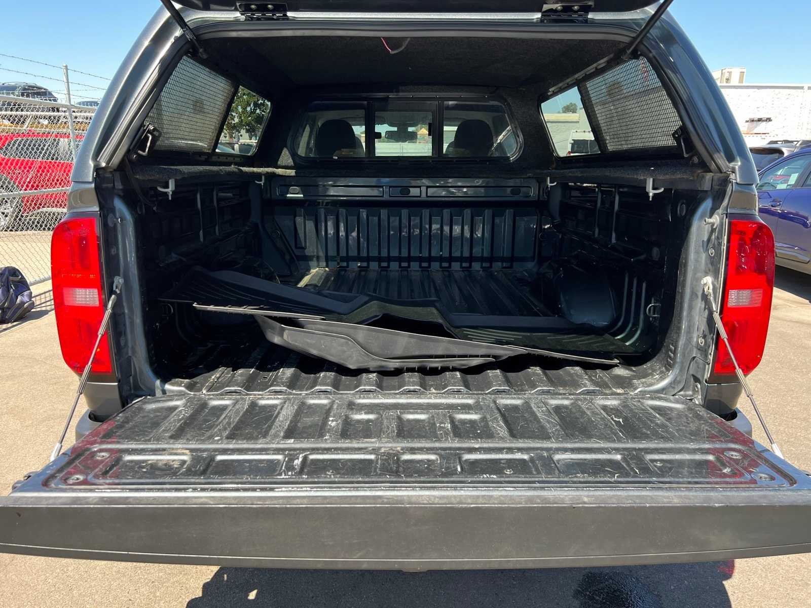 Thumbnail: 2017 Chevrolet Colorado - 7
