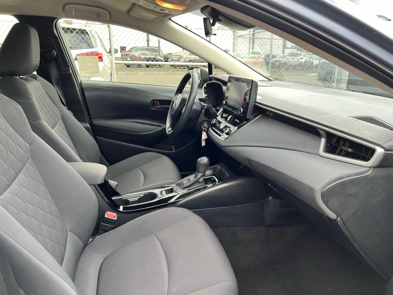 Thumbnail: 2022 Toyota Corolla - 27