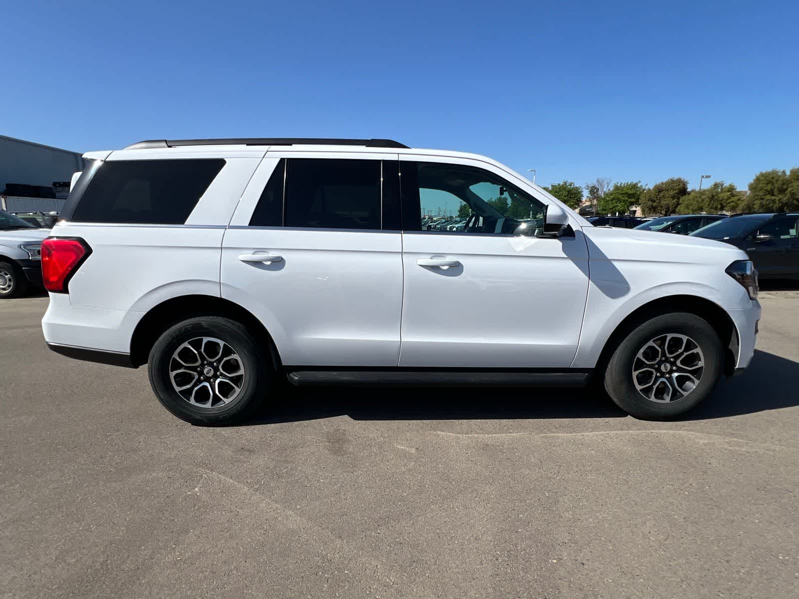 Thumbnail: 2024 Ford Expedition - 9