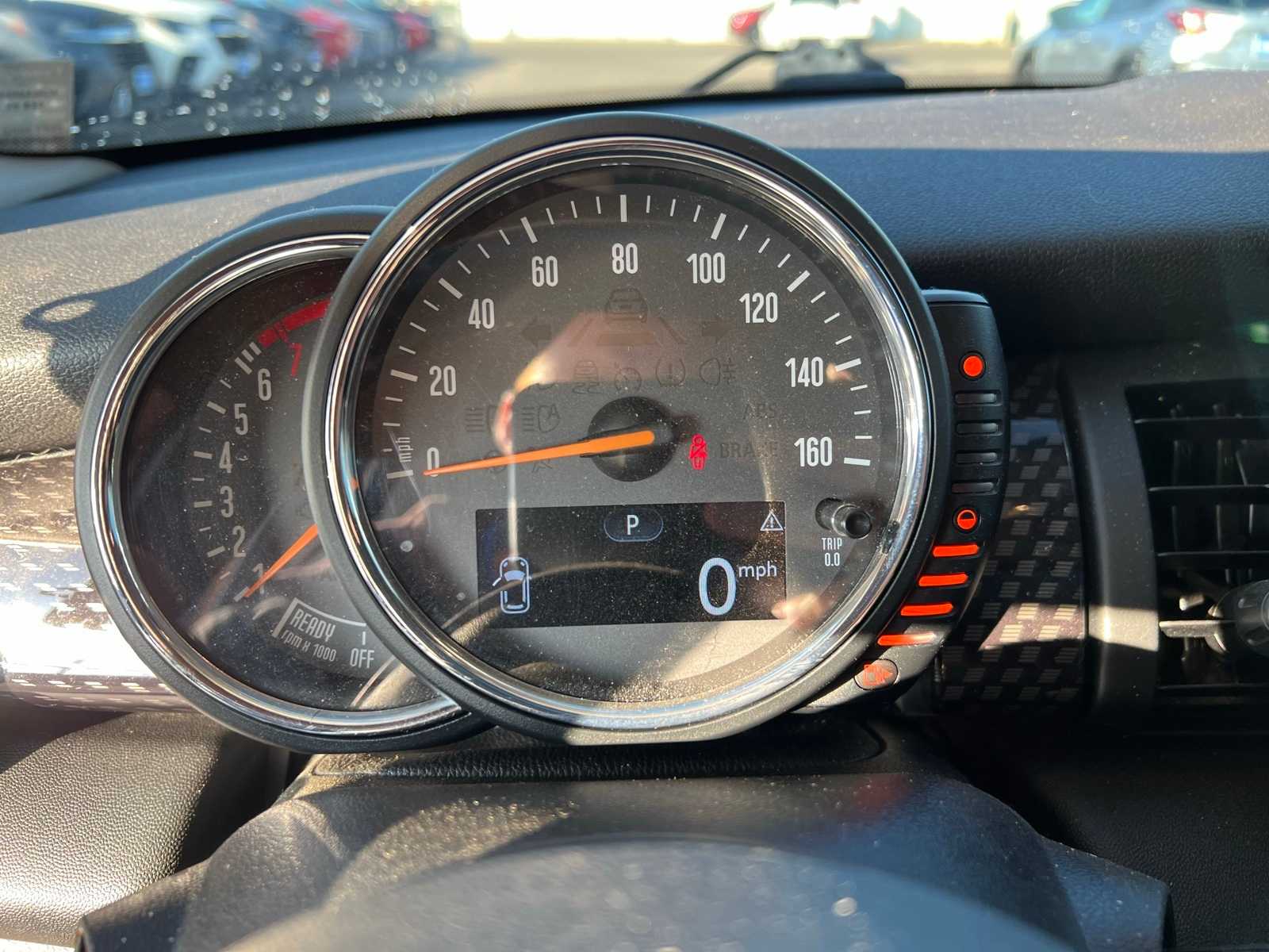 Thumbnail: 2017 MINI Cooper Hardtop - 34