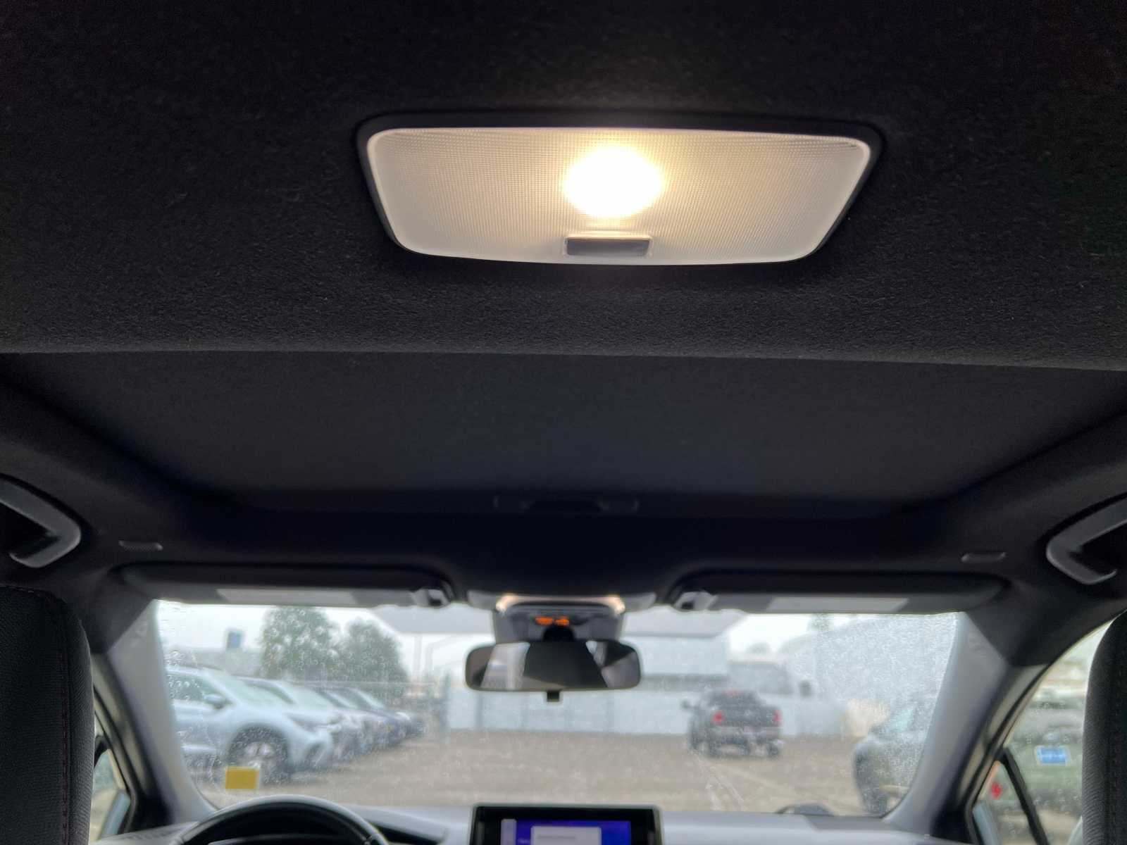 Thumbnail: 2024 Toyota Corolla - 31