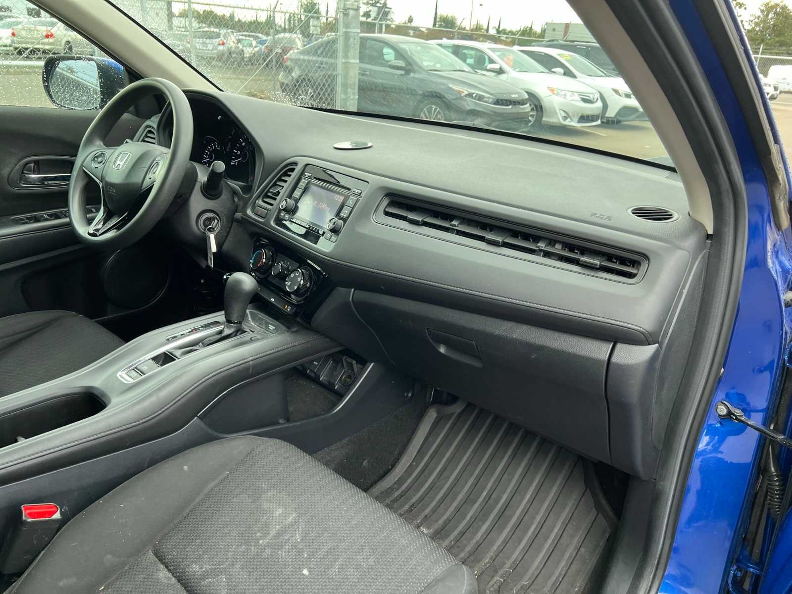 Thumbnail: 2018 Honda HR-V - 25