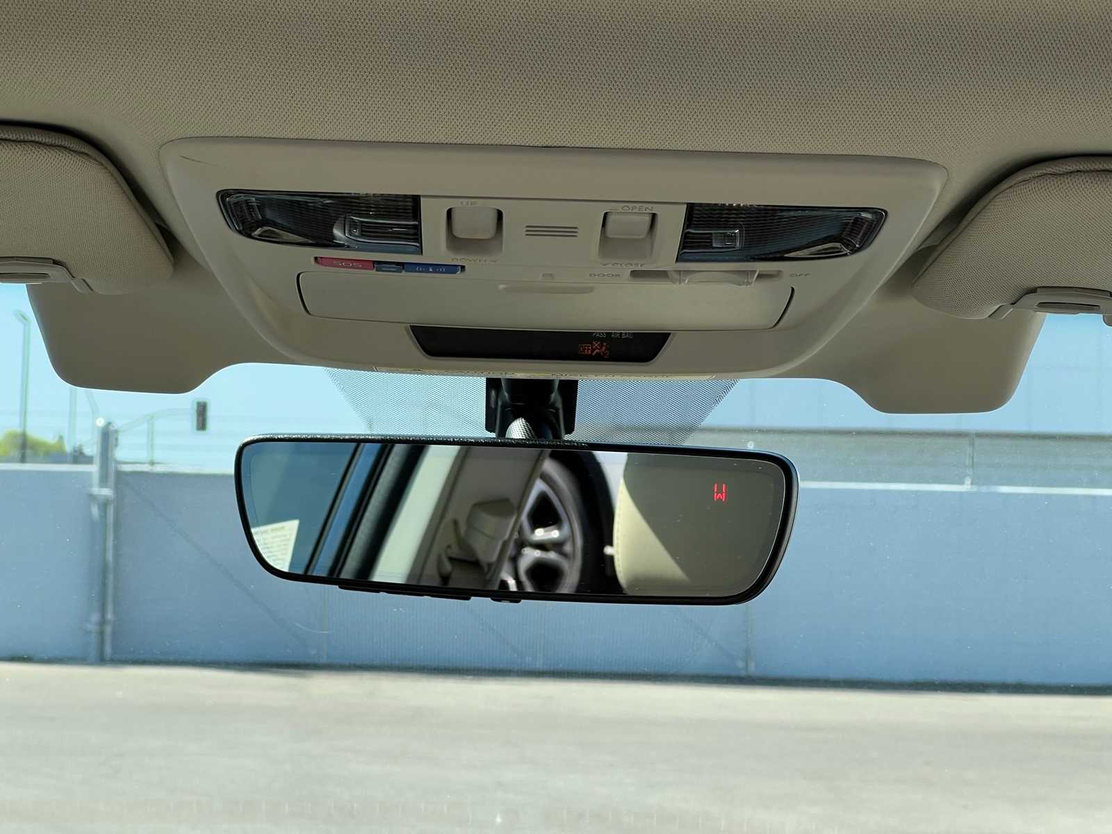 Thumbnail: 2017 Subaru Outback - 30