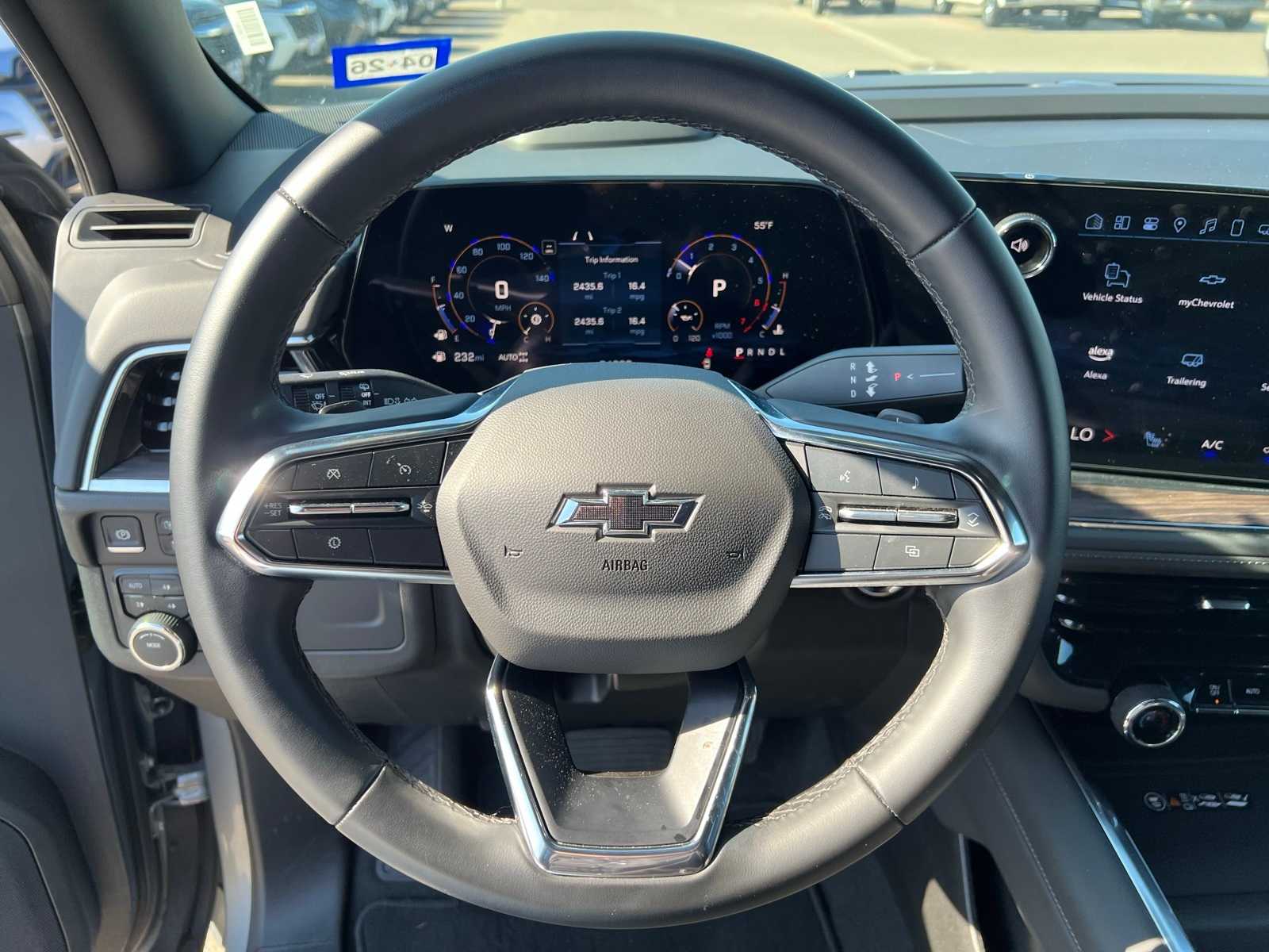 Thumbnail: 2025 Chevrolet Suburban - 28