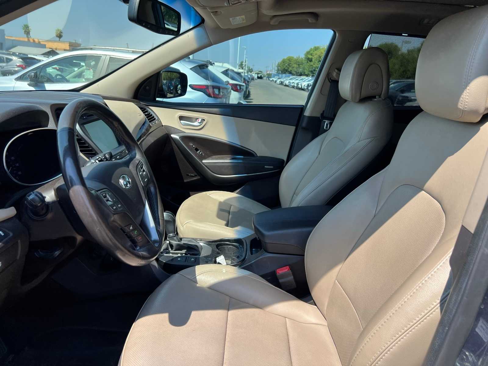 Thumbnail: 2017 Hyundai Santa Fe - 15
