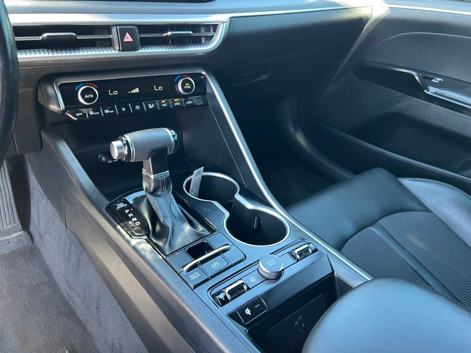 Thumbnail: 2022 Kia K5 - 42